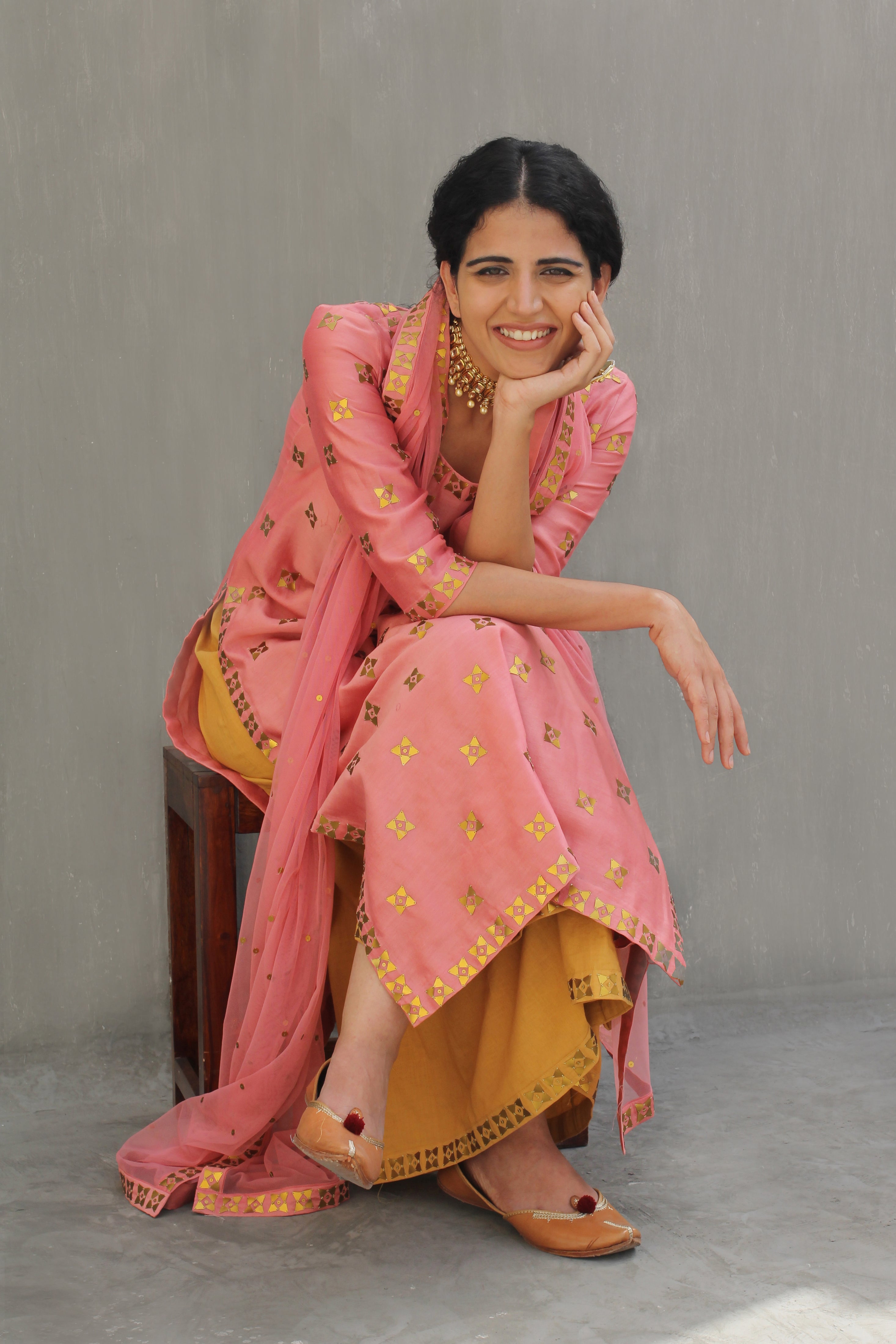 Four-Petal Floral Border Kurta Set