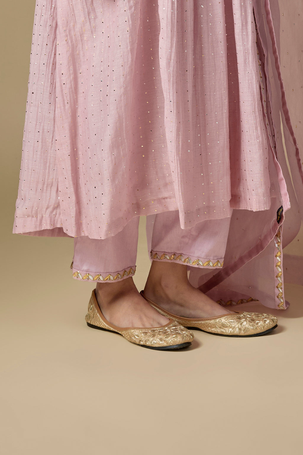 Gota-Patti Jaal Yoke Kurta Set