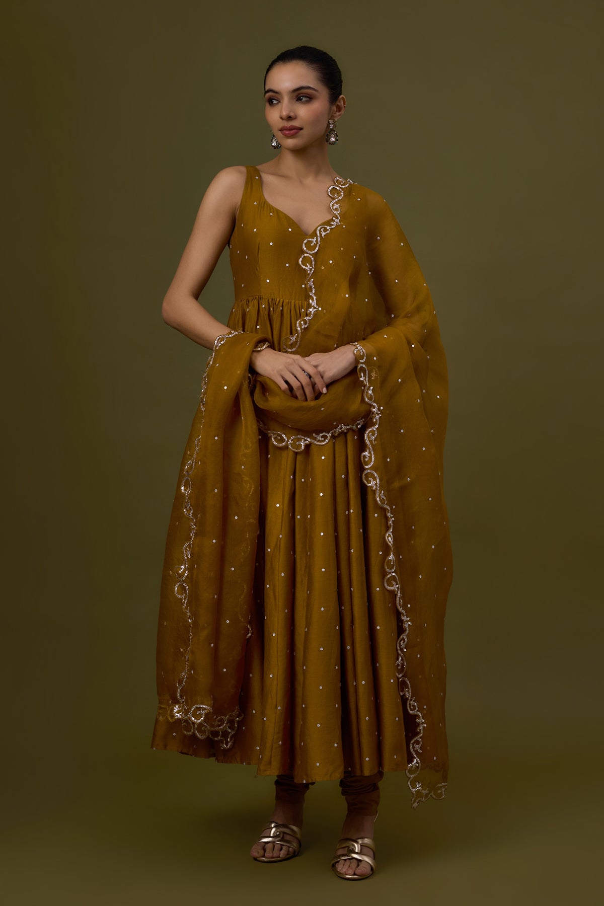 Baroque Scallop Anarkali Set