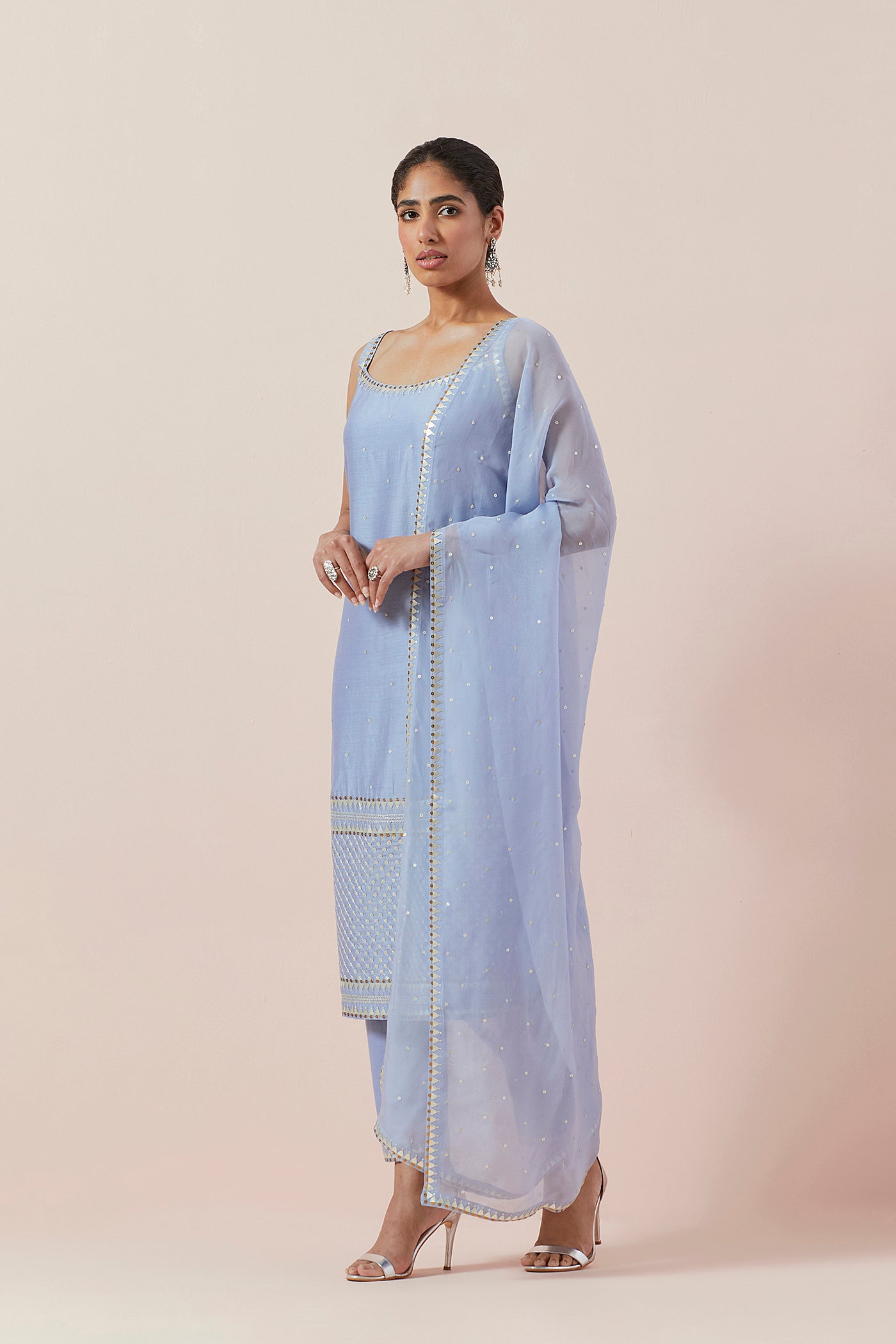 Jaal Border Kurta Set