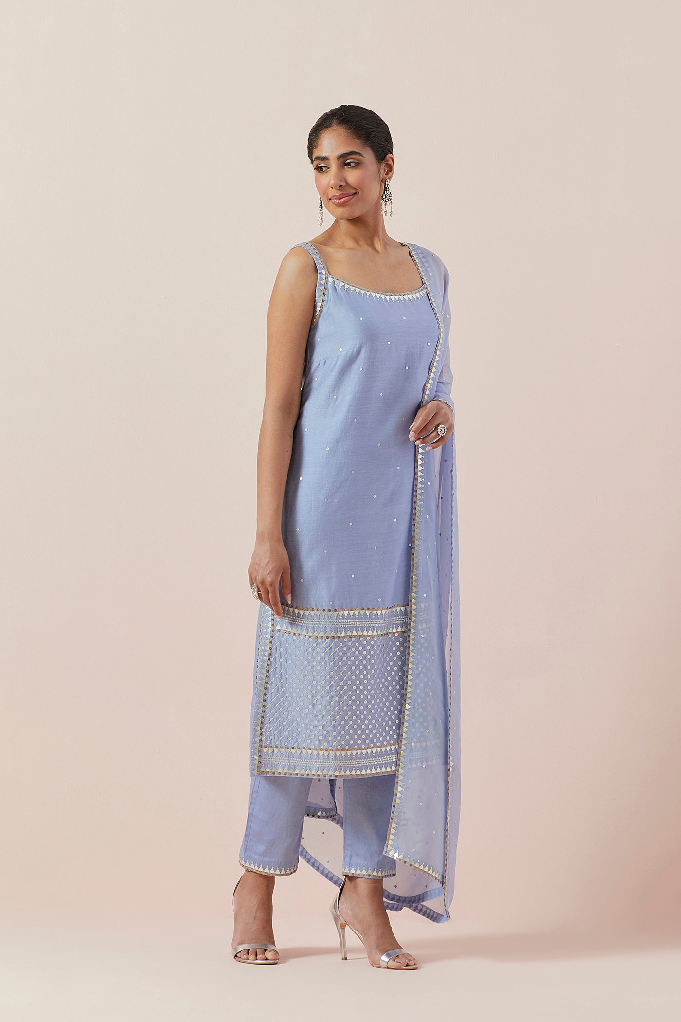 Jaal Border Kurta Set