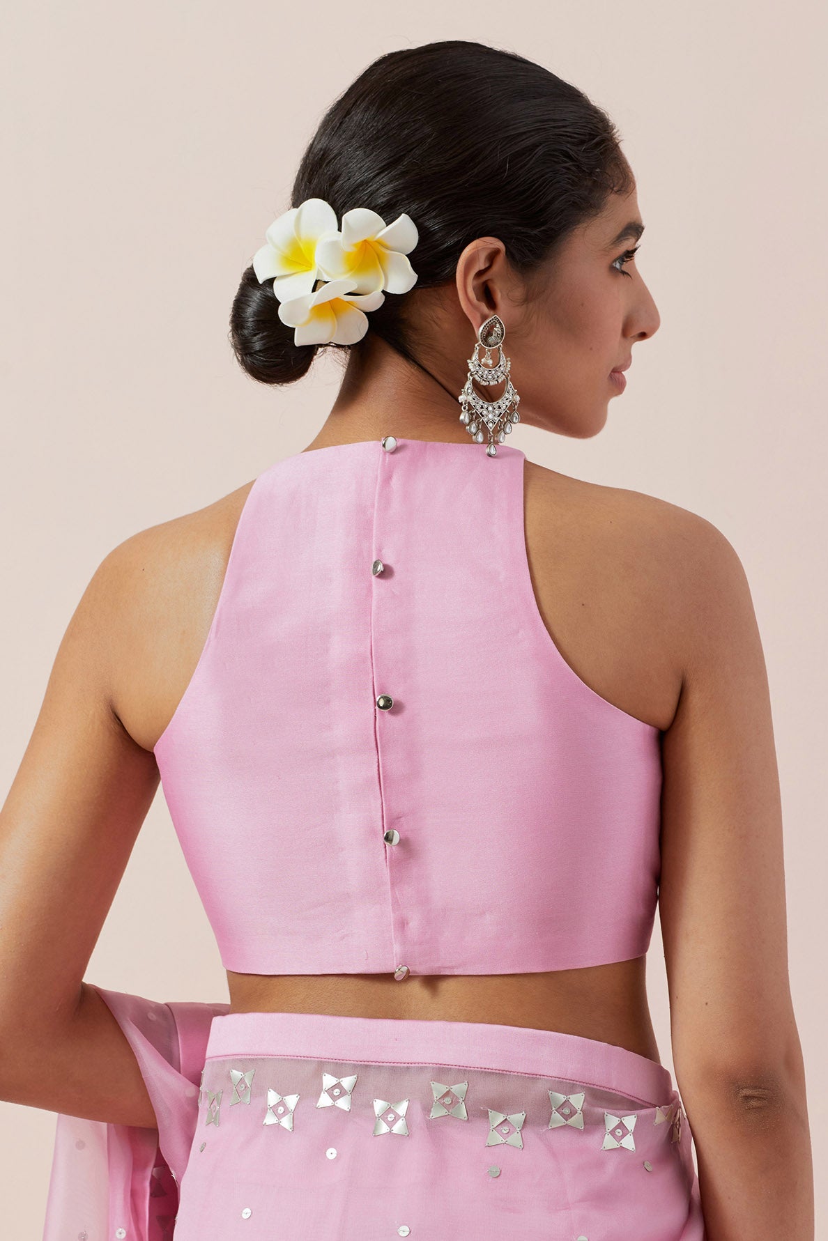 Four-Petal Floral Tendril Saree Set