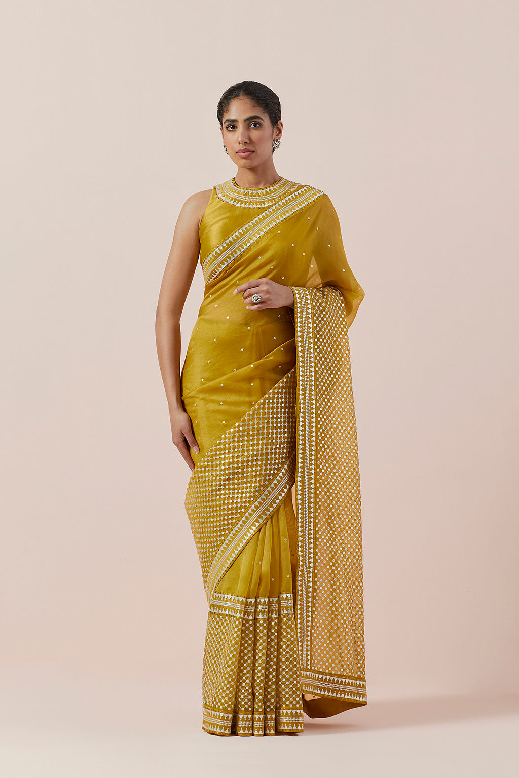 Jaal Border Saree Set