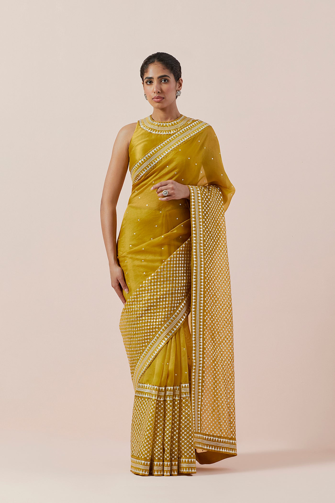 Jaal Border Saree Set