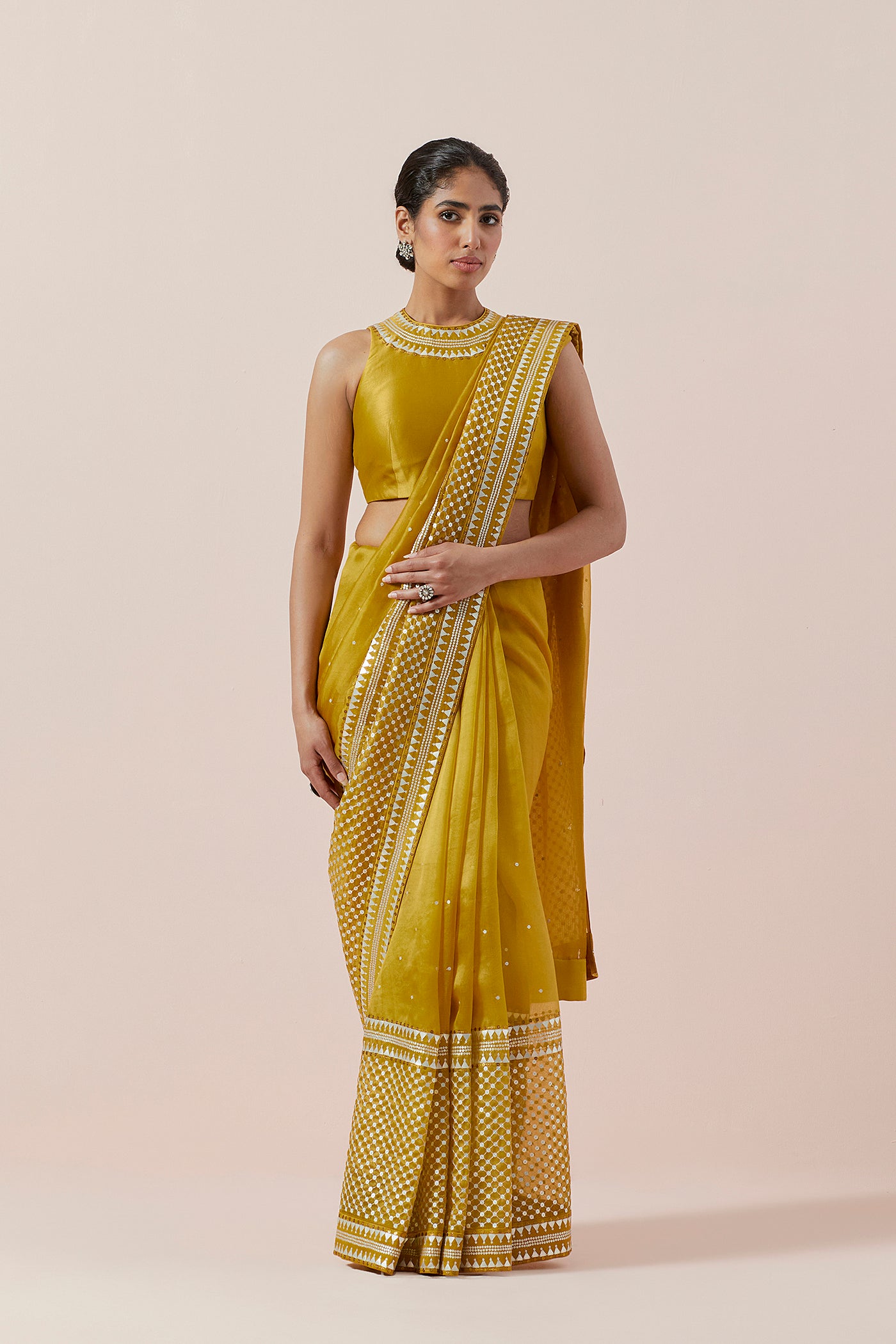 Jaal Border Saree Set