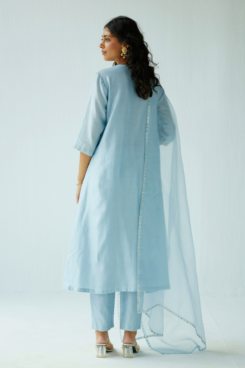 Concentric Lines Yoke Kurta Set