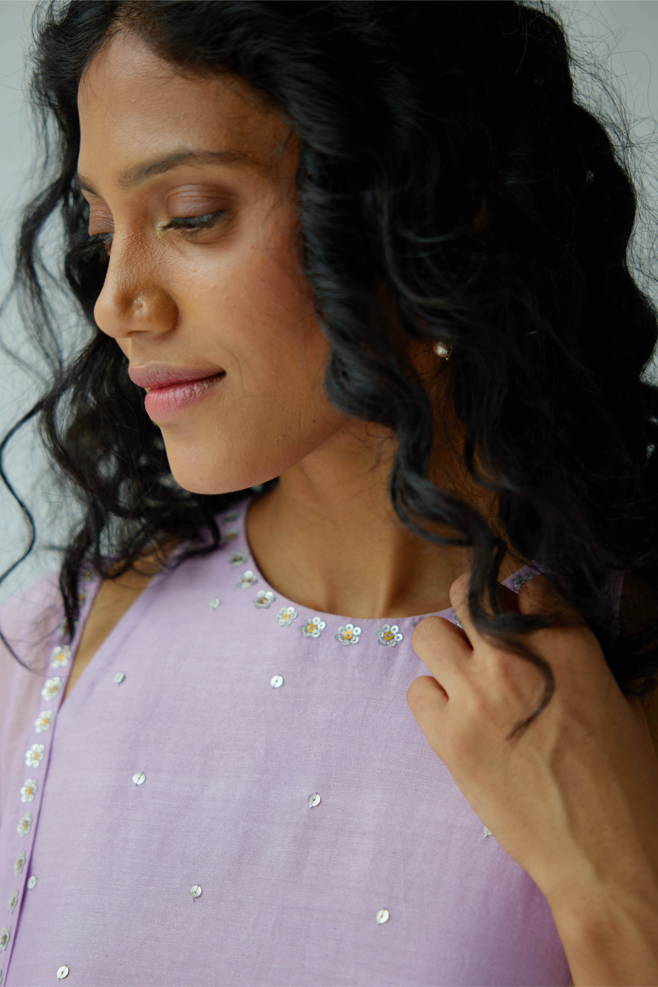 Floral Motif Halter-Neck Kurta Set