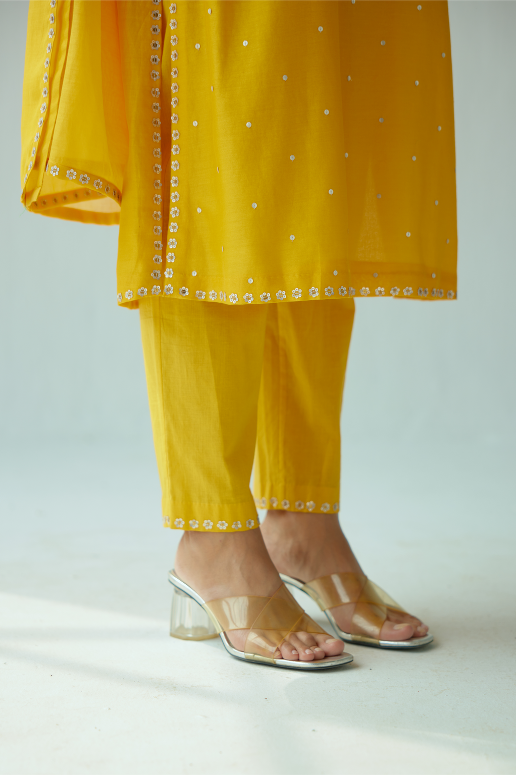 Floral Motif Strappy Kurta Set