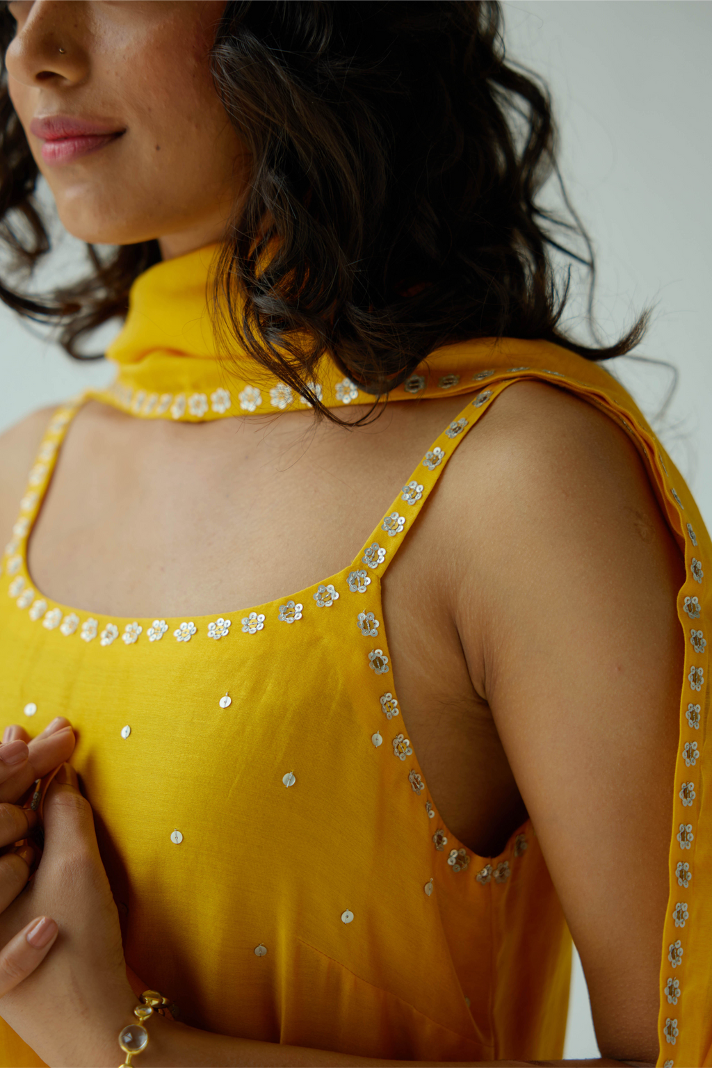 Floral Motif Strappy Kurta Set