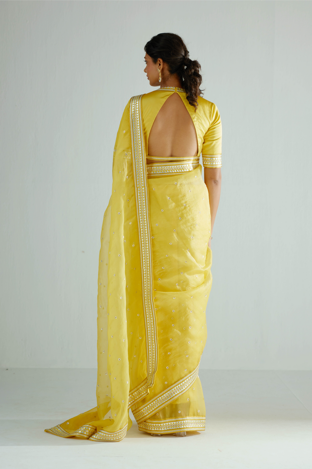 Mirrored Pyramids Border Saree Set