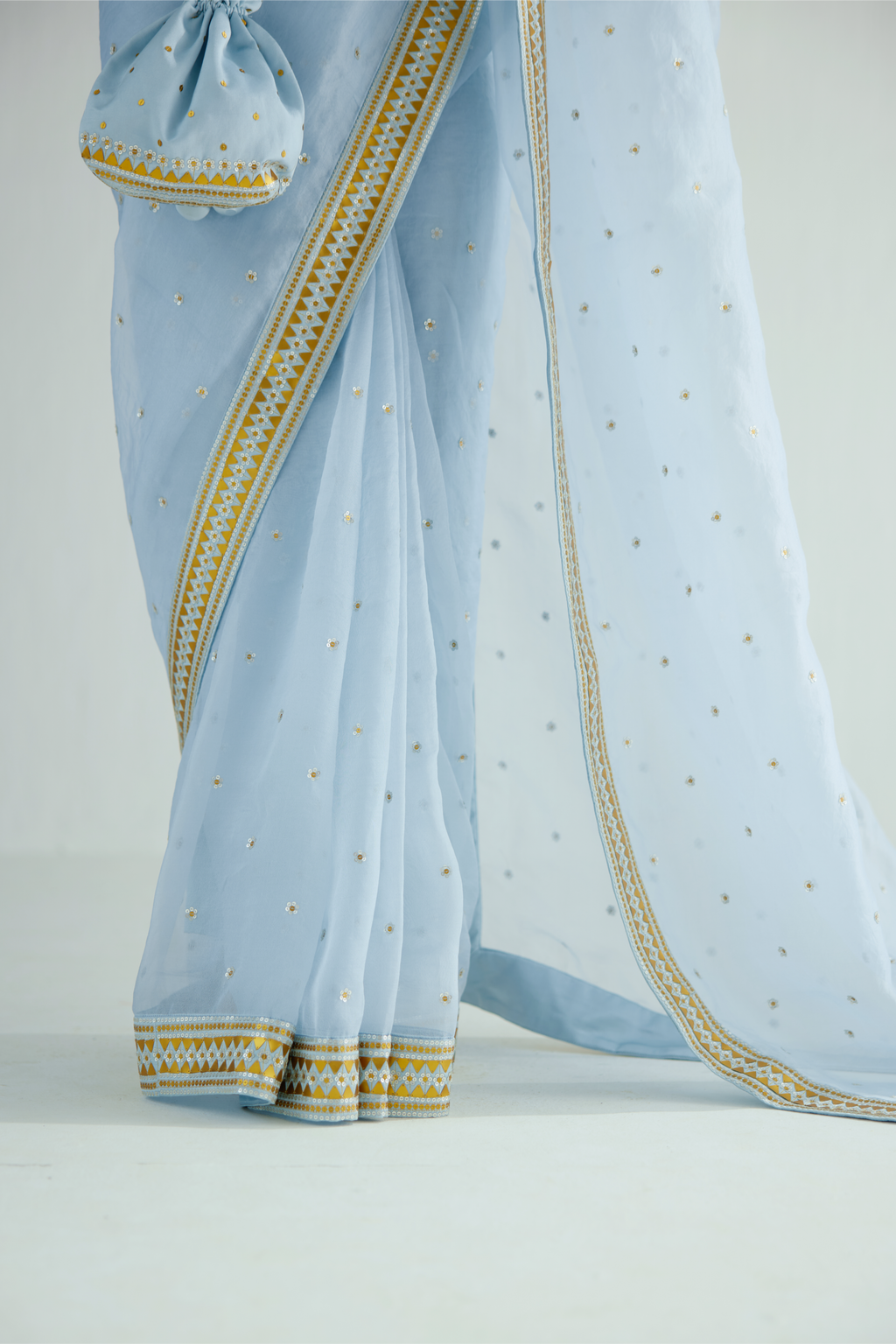 Mirrored Pyramids Border Saree Set