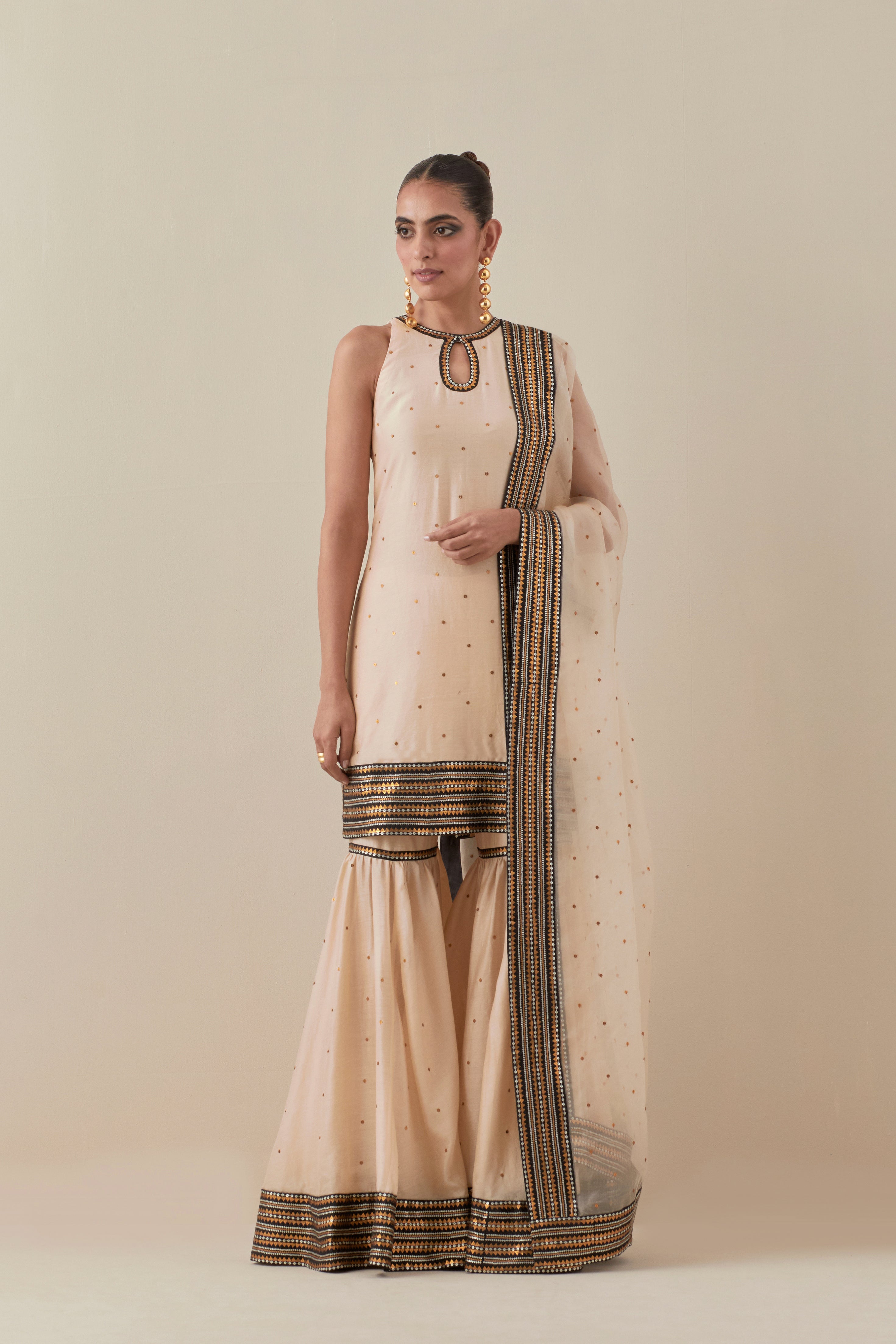 Inverted Mini Fence Border Garara Set