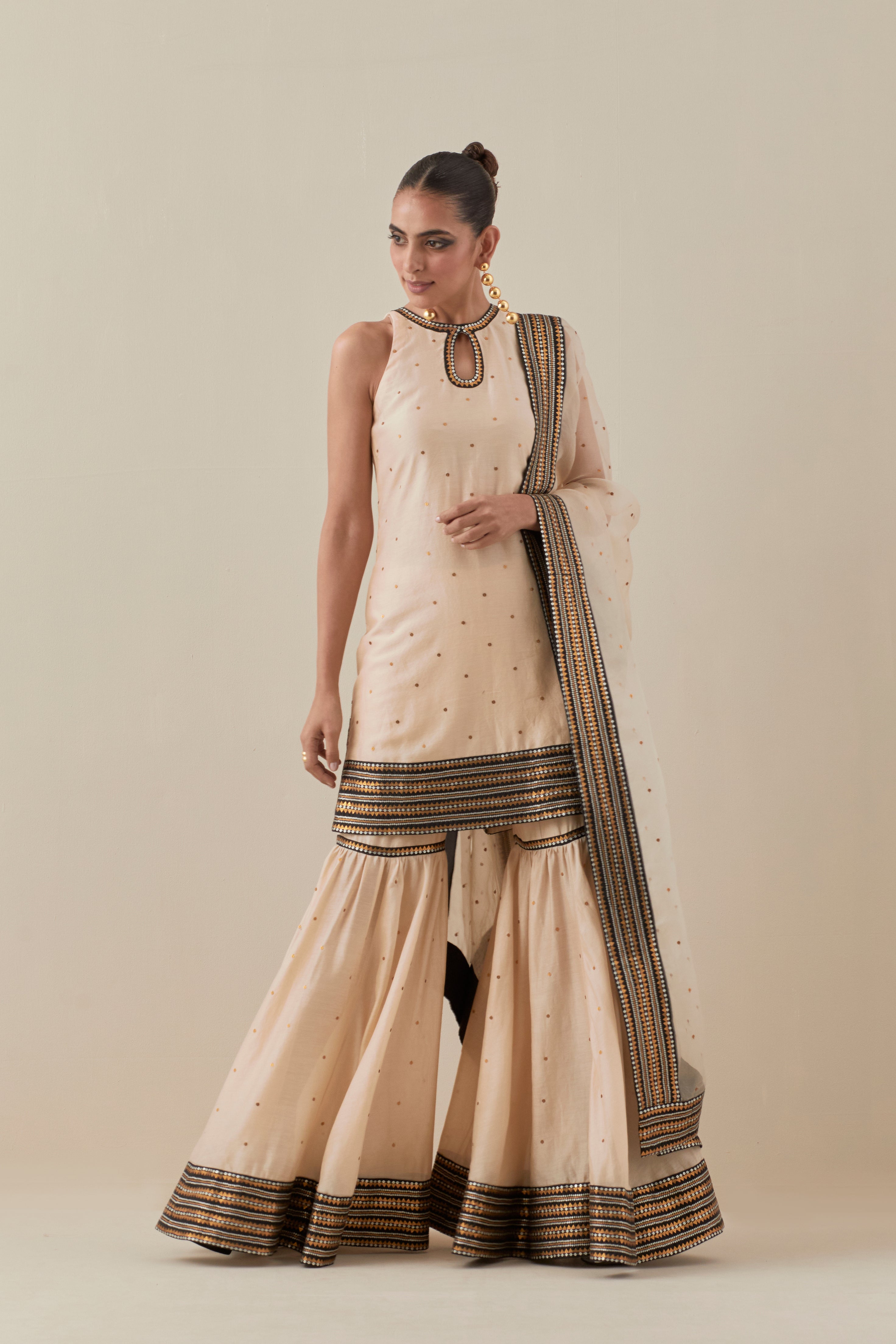 Inverted Mini Fence Border Garara Set