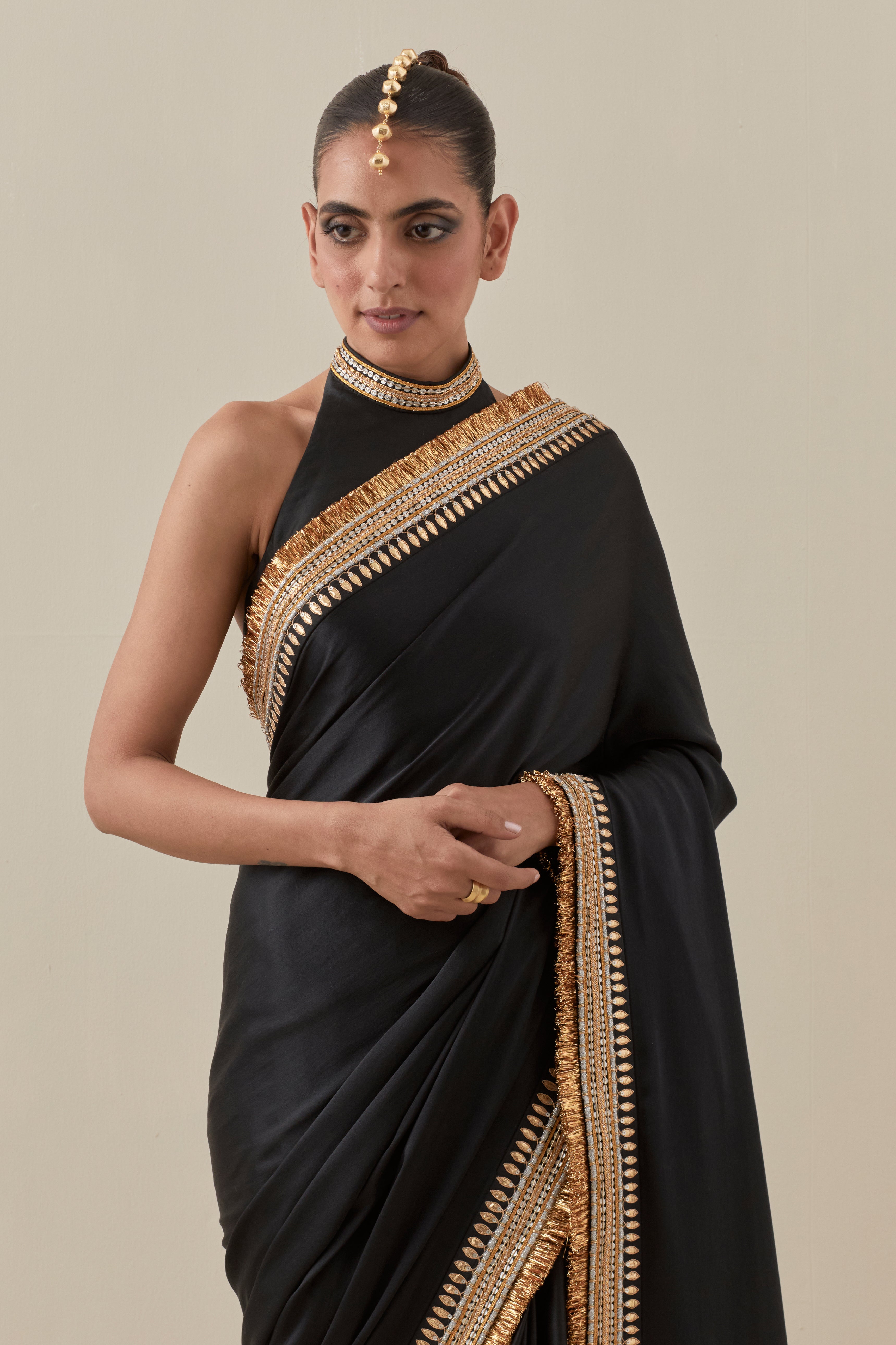 Gota And Jhaalar Border Saree