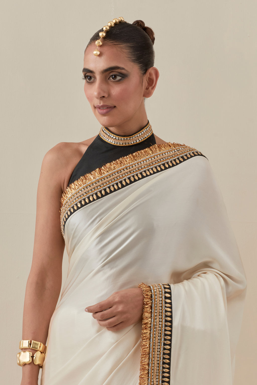 Gota And Jhaalar Border Saree