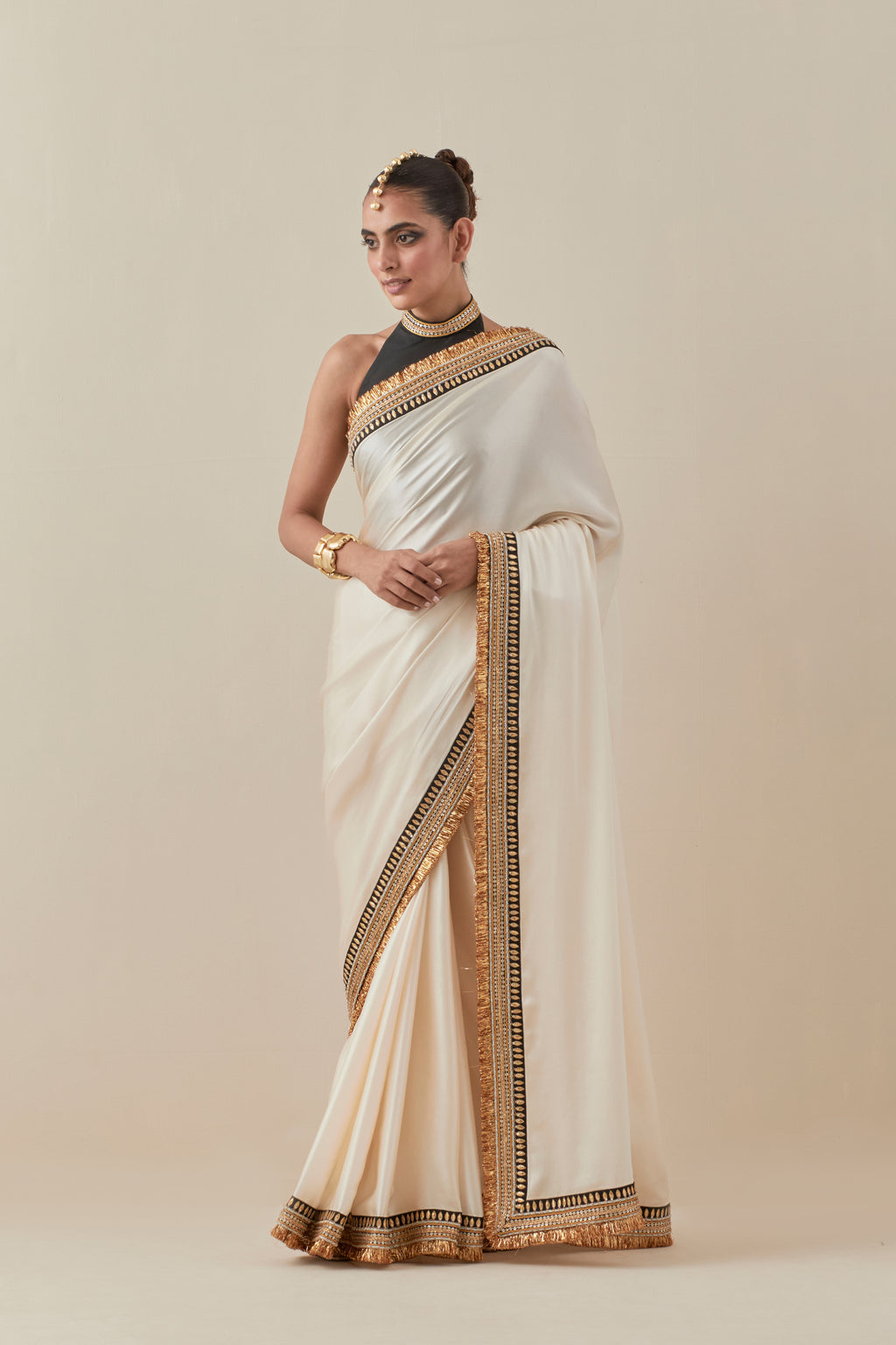 Gota And Jhaalar Border Saree