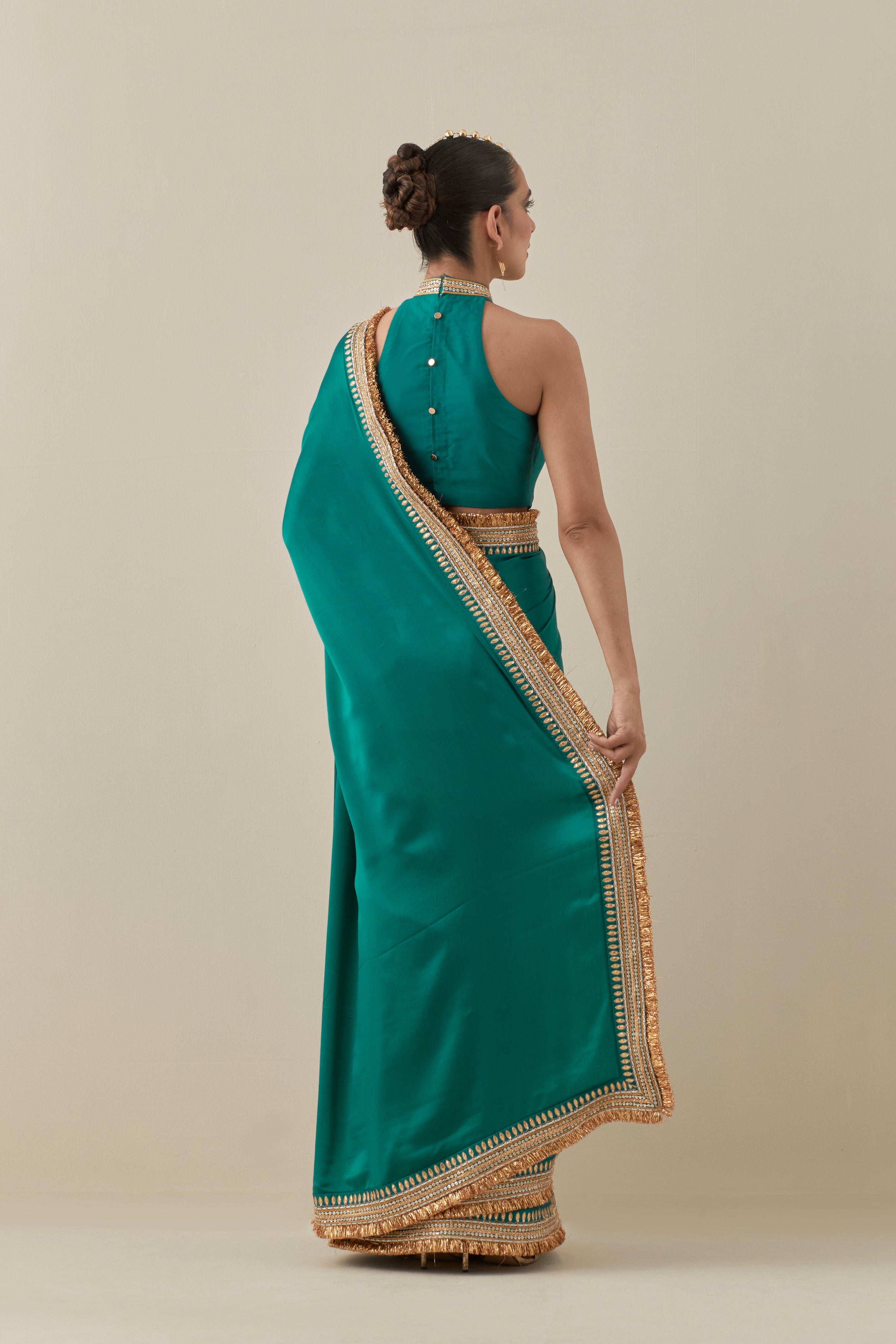 Gota And Jhaalar Border Saree