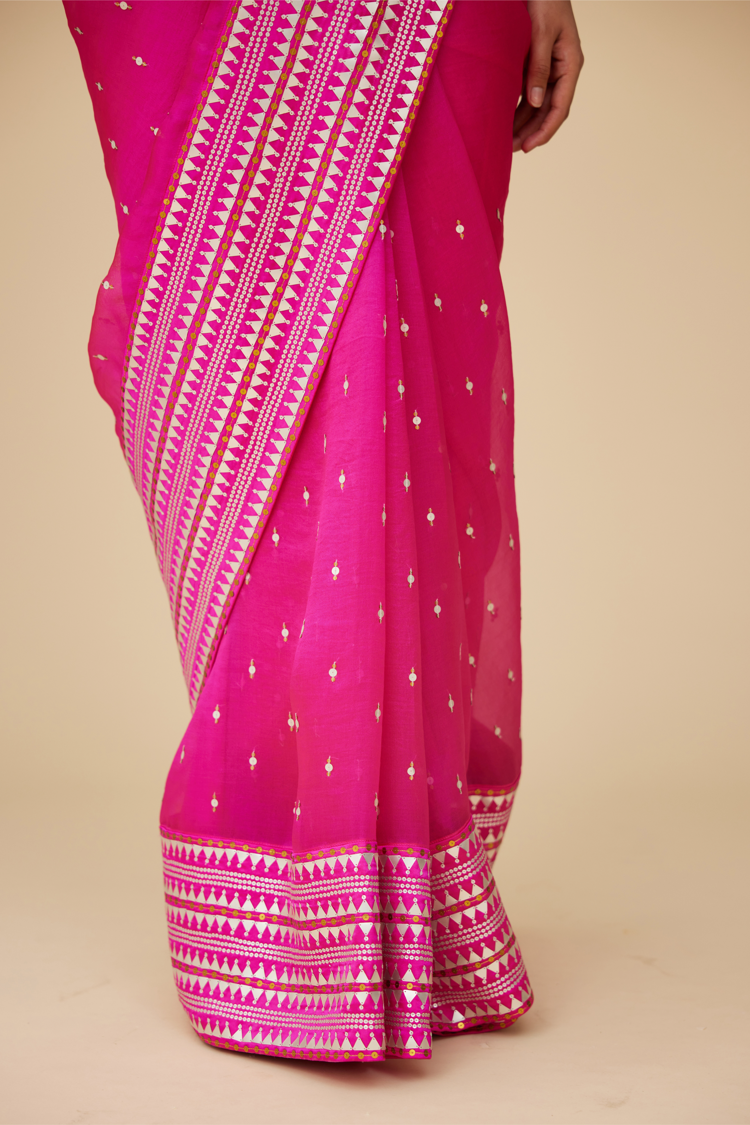 Inverted Fence Border Saree Set