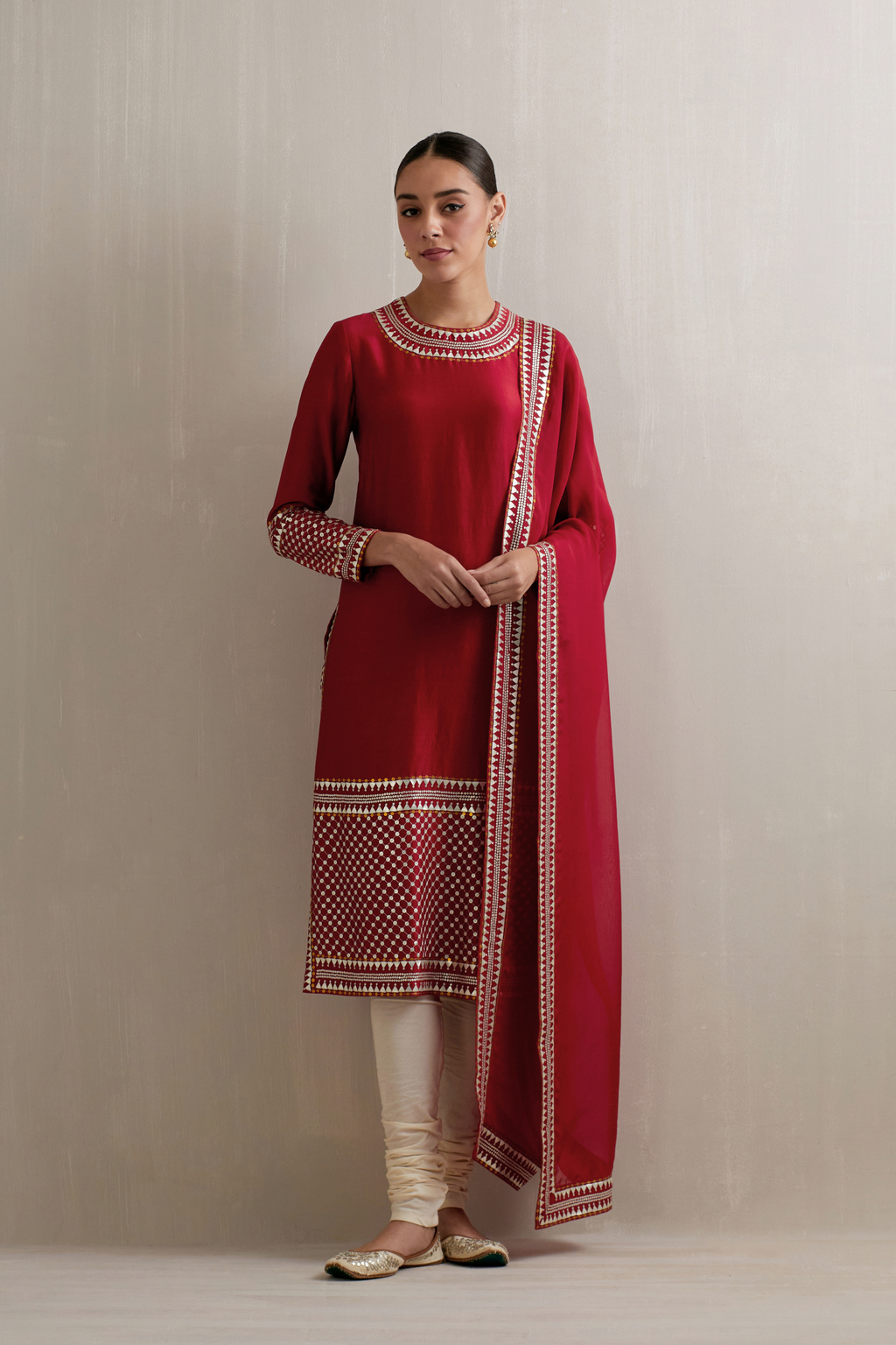 Jaal Border Kurta Set