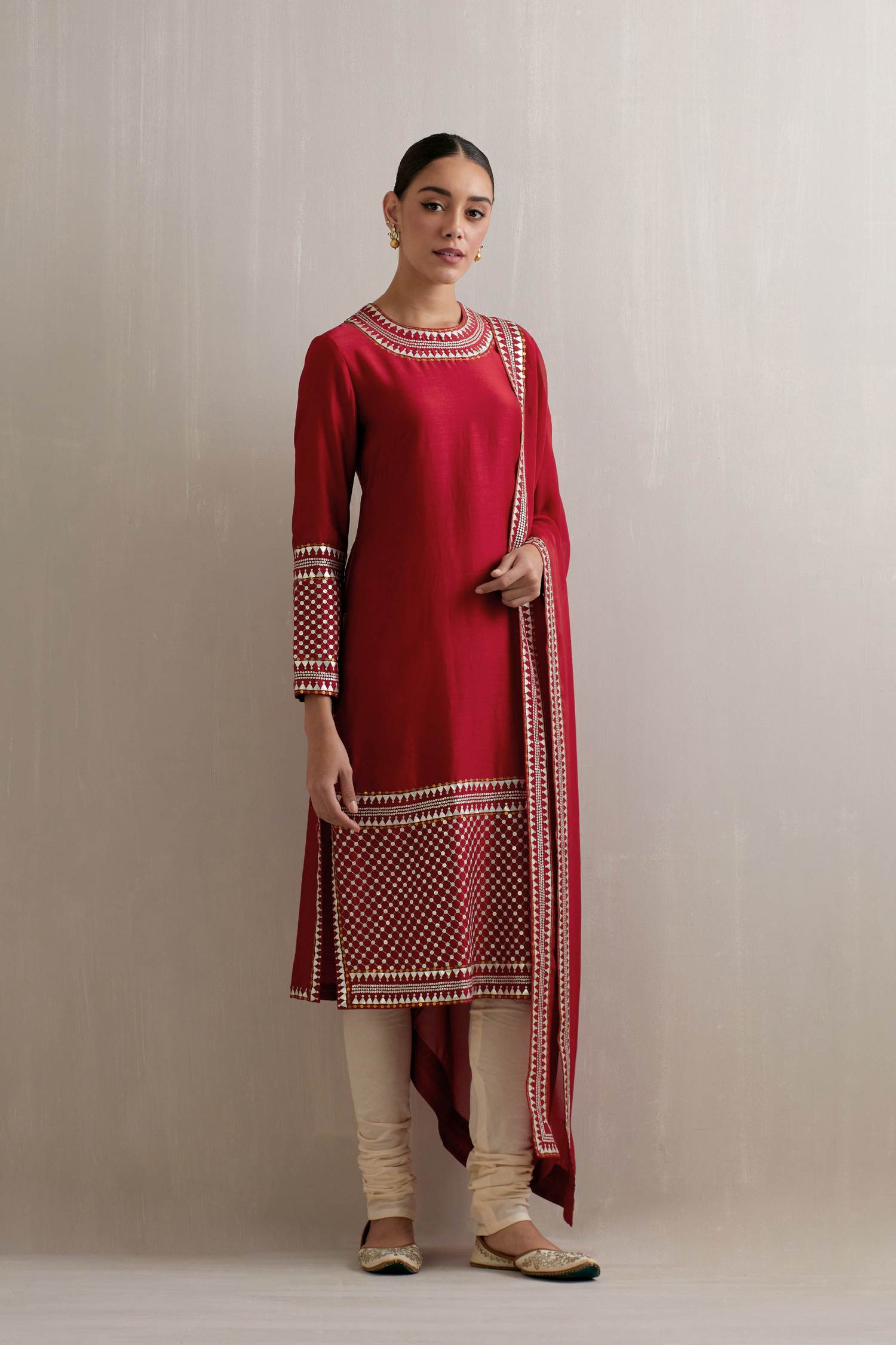 Jaal Border Kurta Set