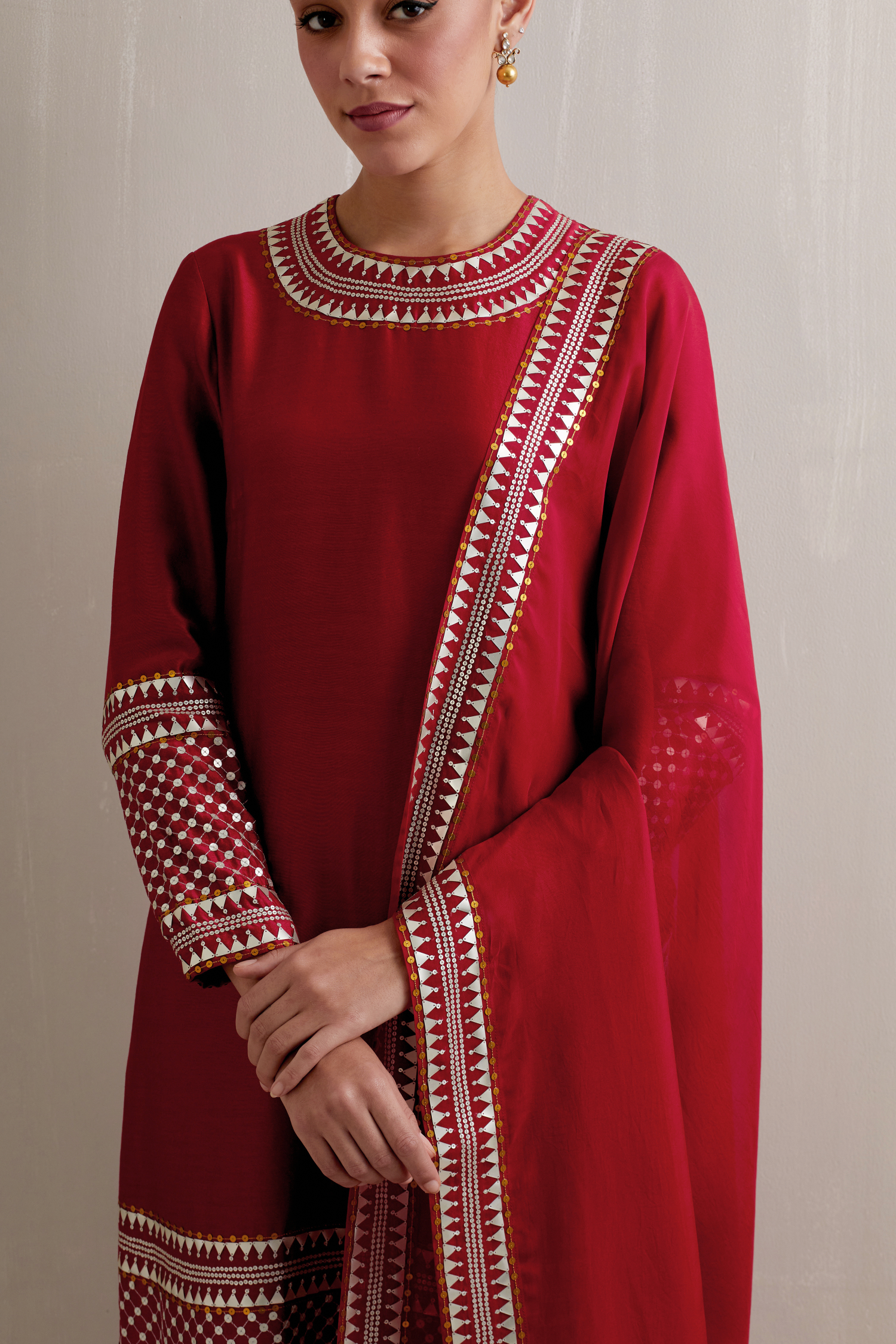 Jaal Border Kurta Set