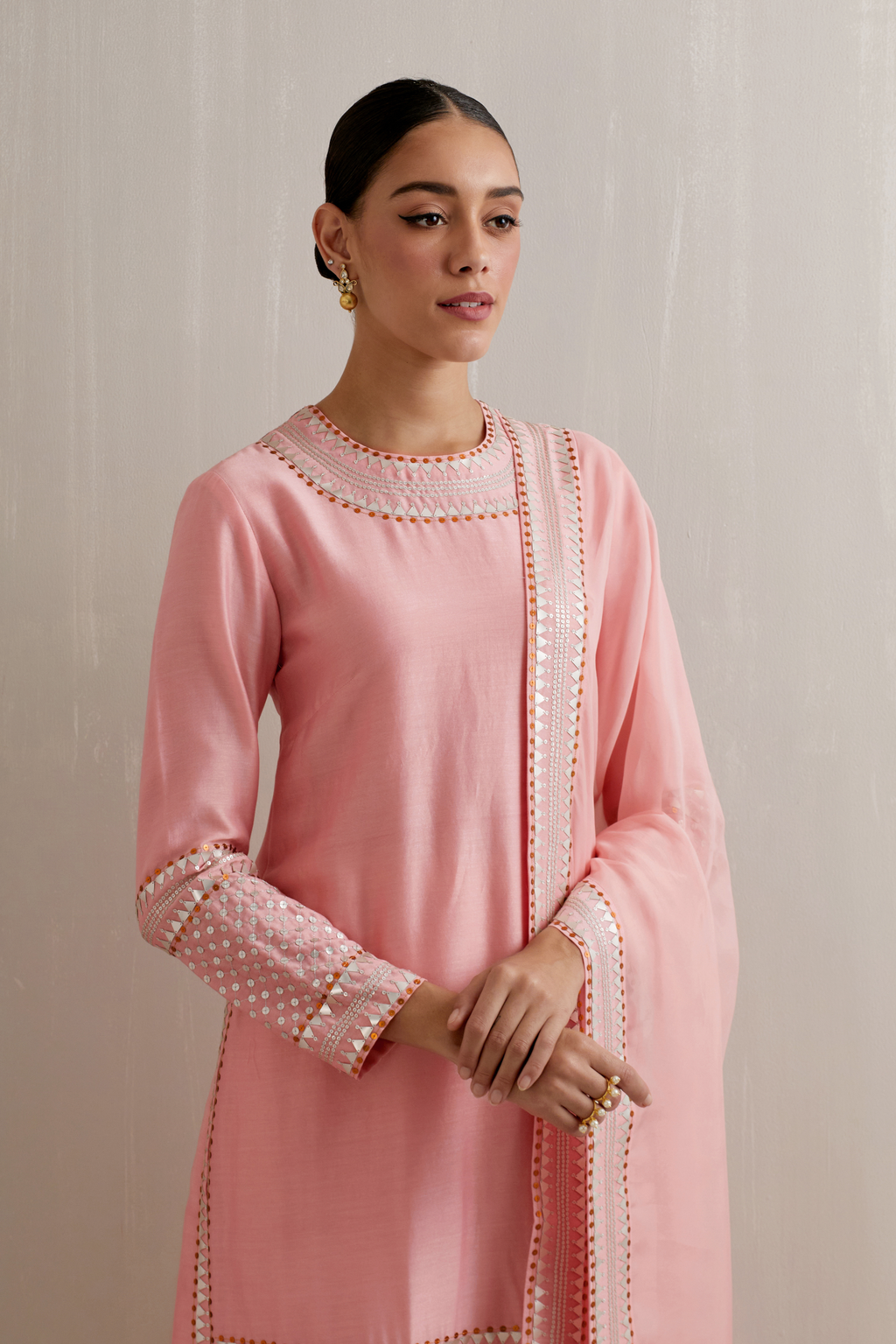 Jaal Border Kurta Set