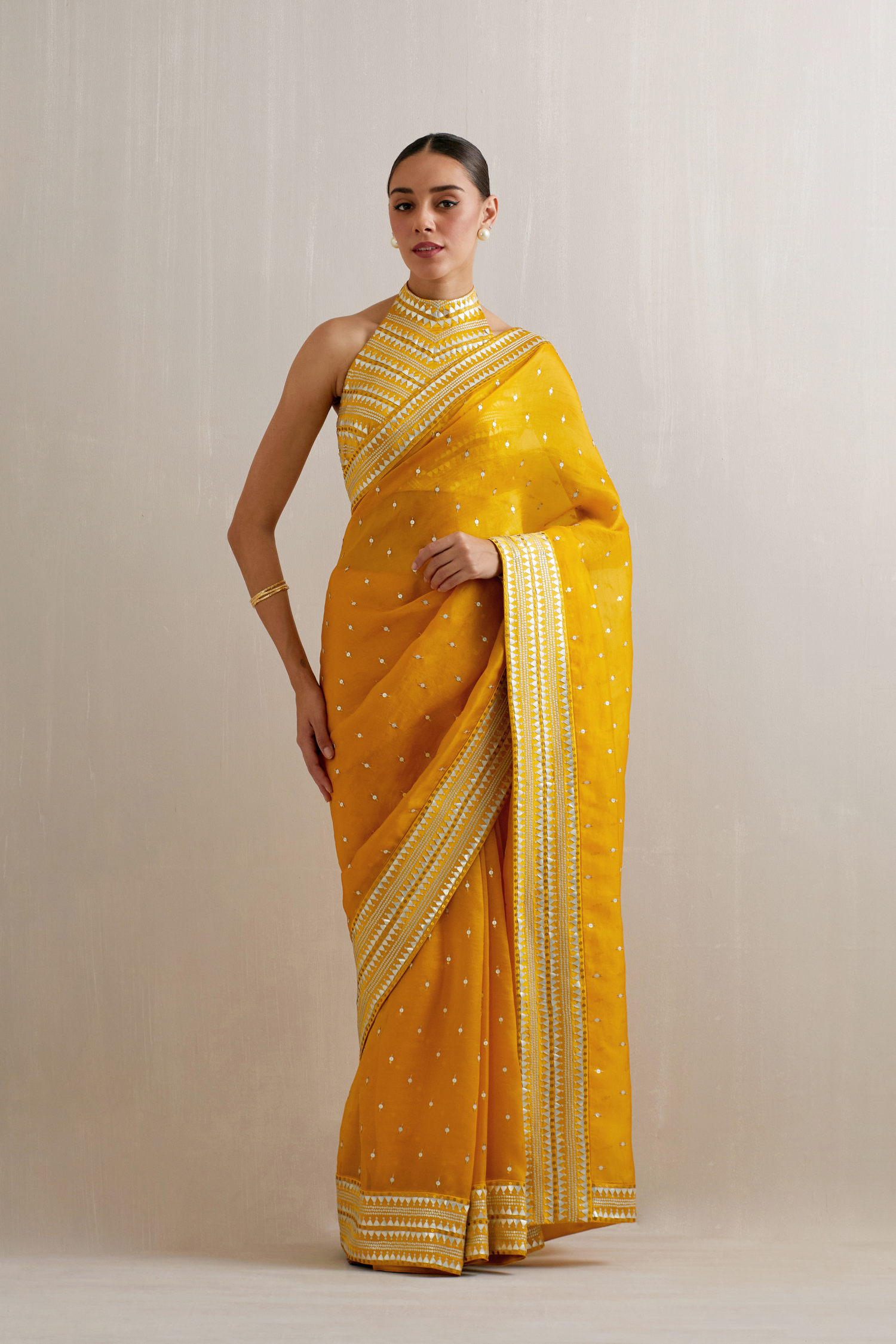 Inverted Fence Border Saree Set