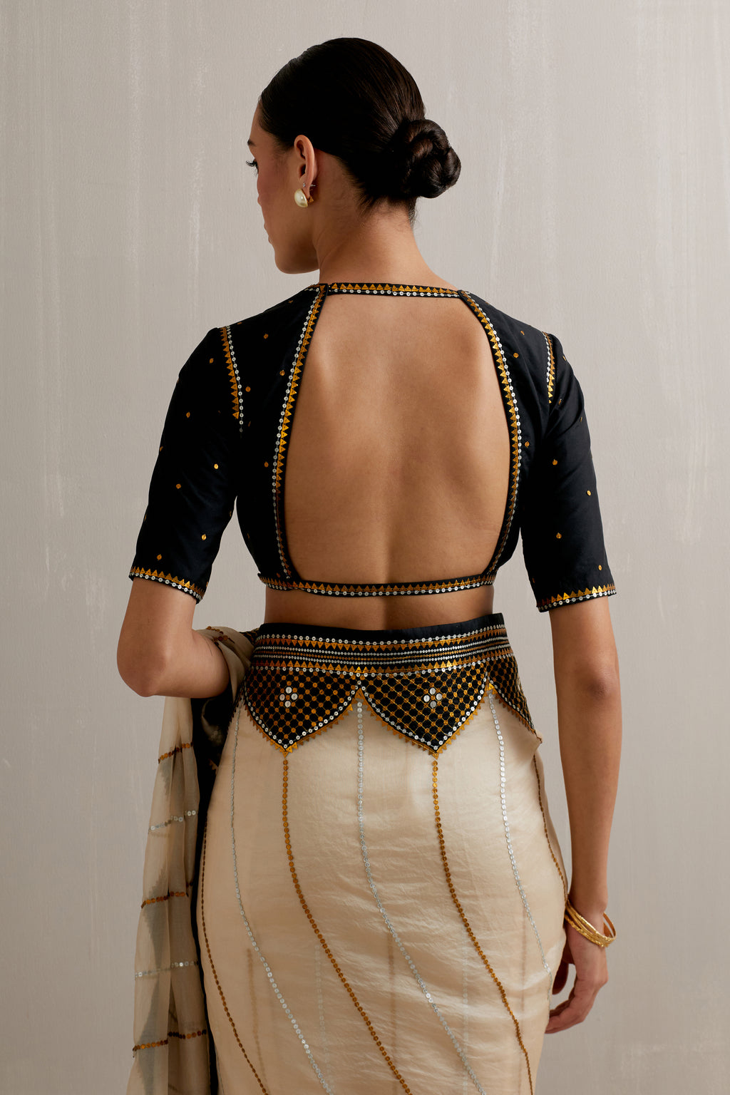 Dome And Jaal Saree Set