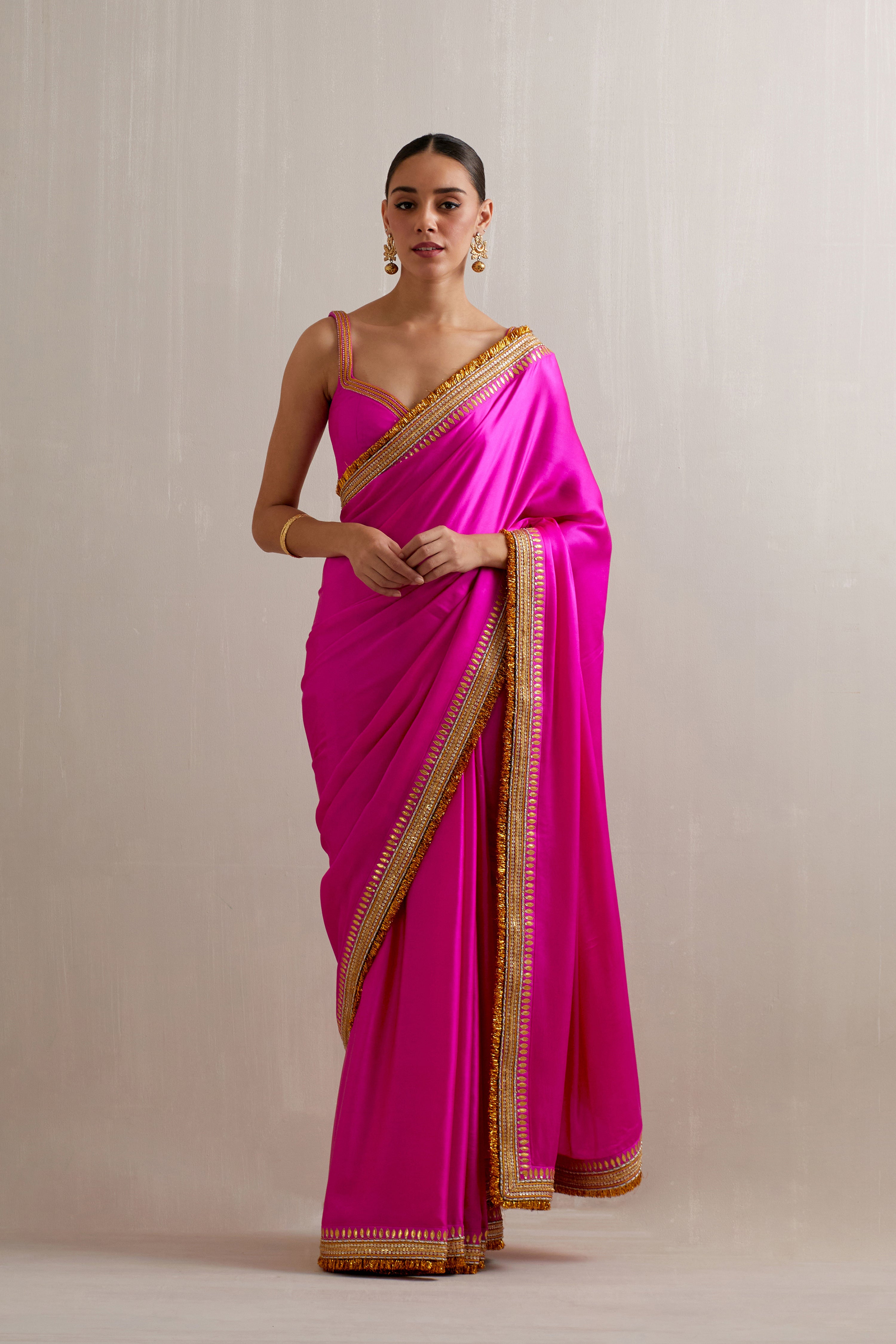 Gota And Jhaalar Border Saree