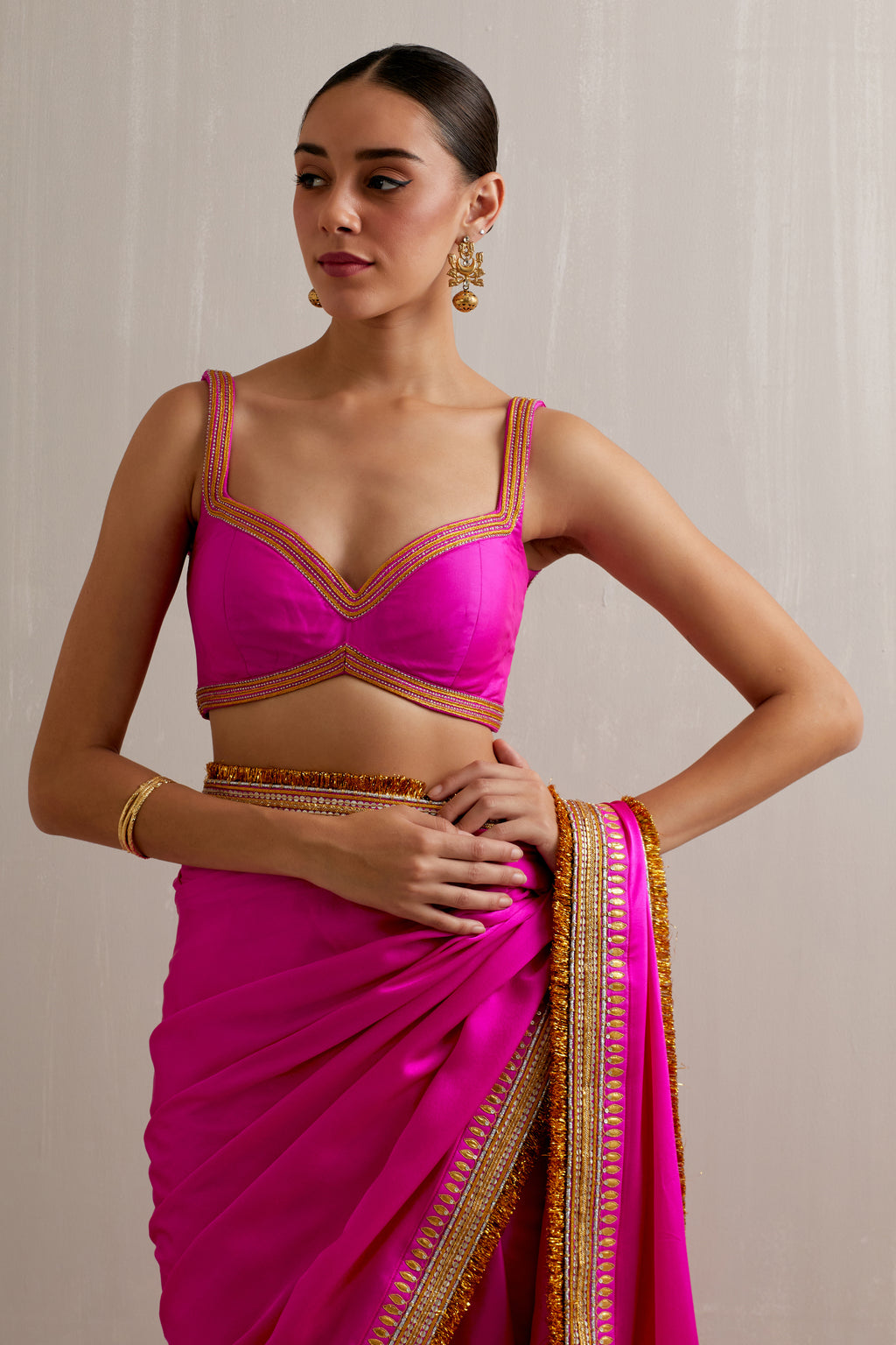 Gota And Jhaalar Border Saree