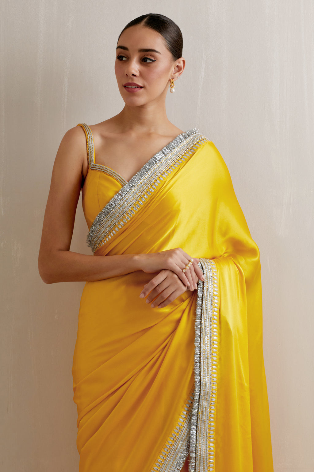 Gota And Jhaalar Border Saree
