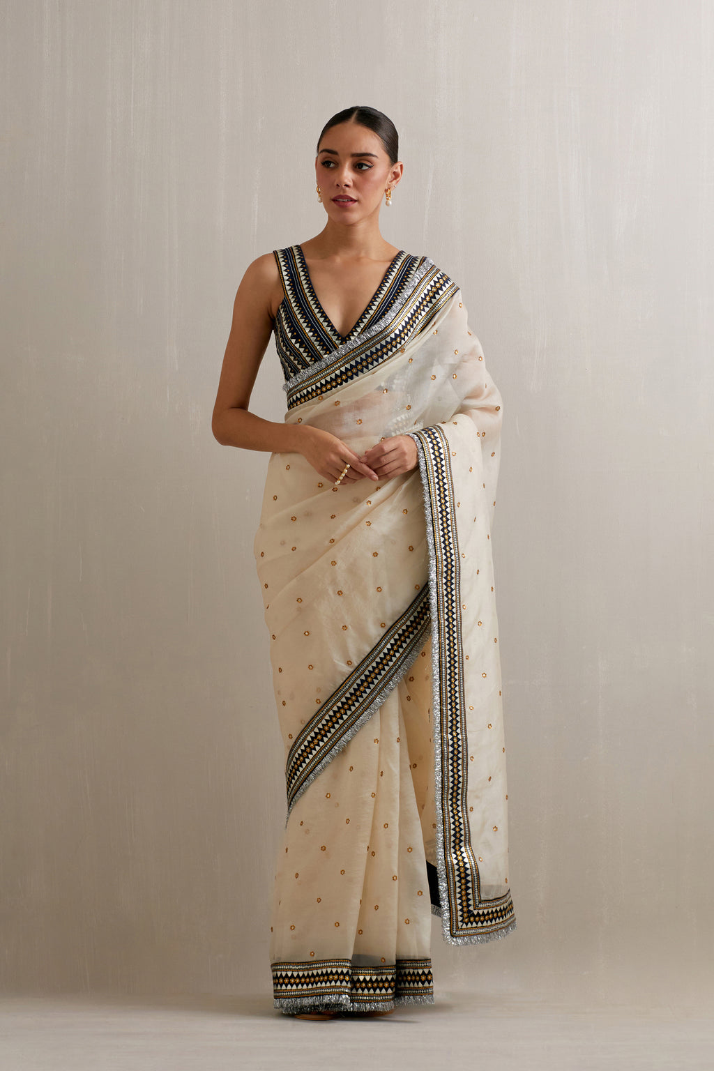 Mirrored Pyramids Border Saree Set