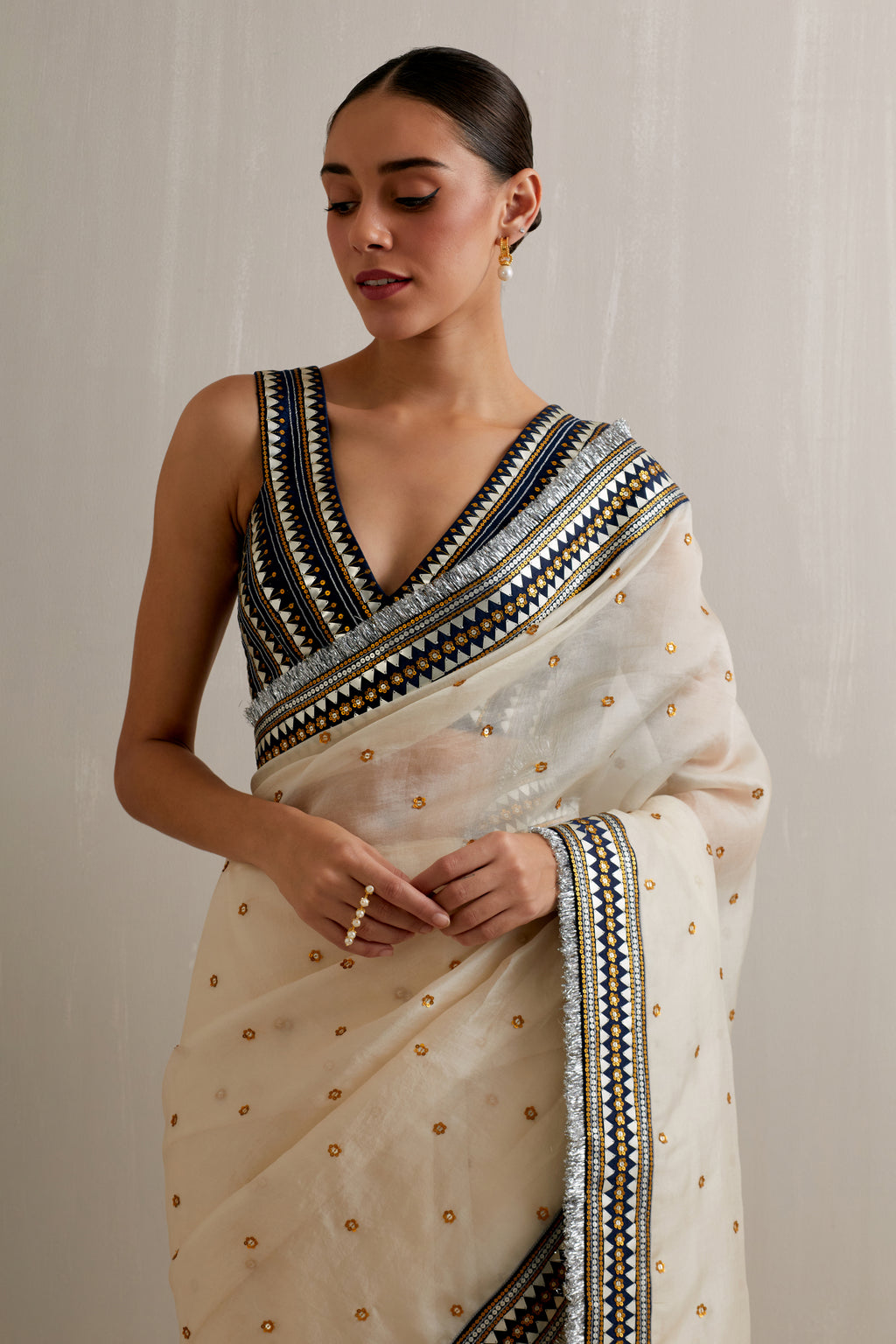 Mirrored Pyramids Border Saree Set