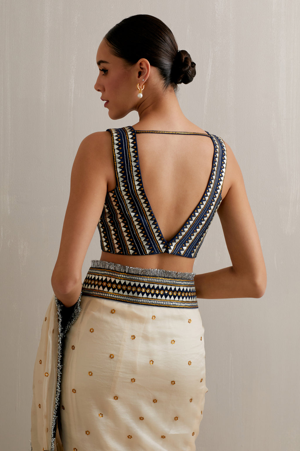 Mirrored Pyramids Border Saree Set