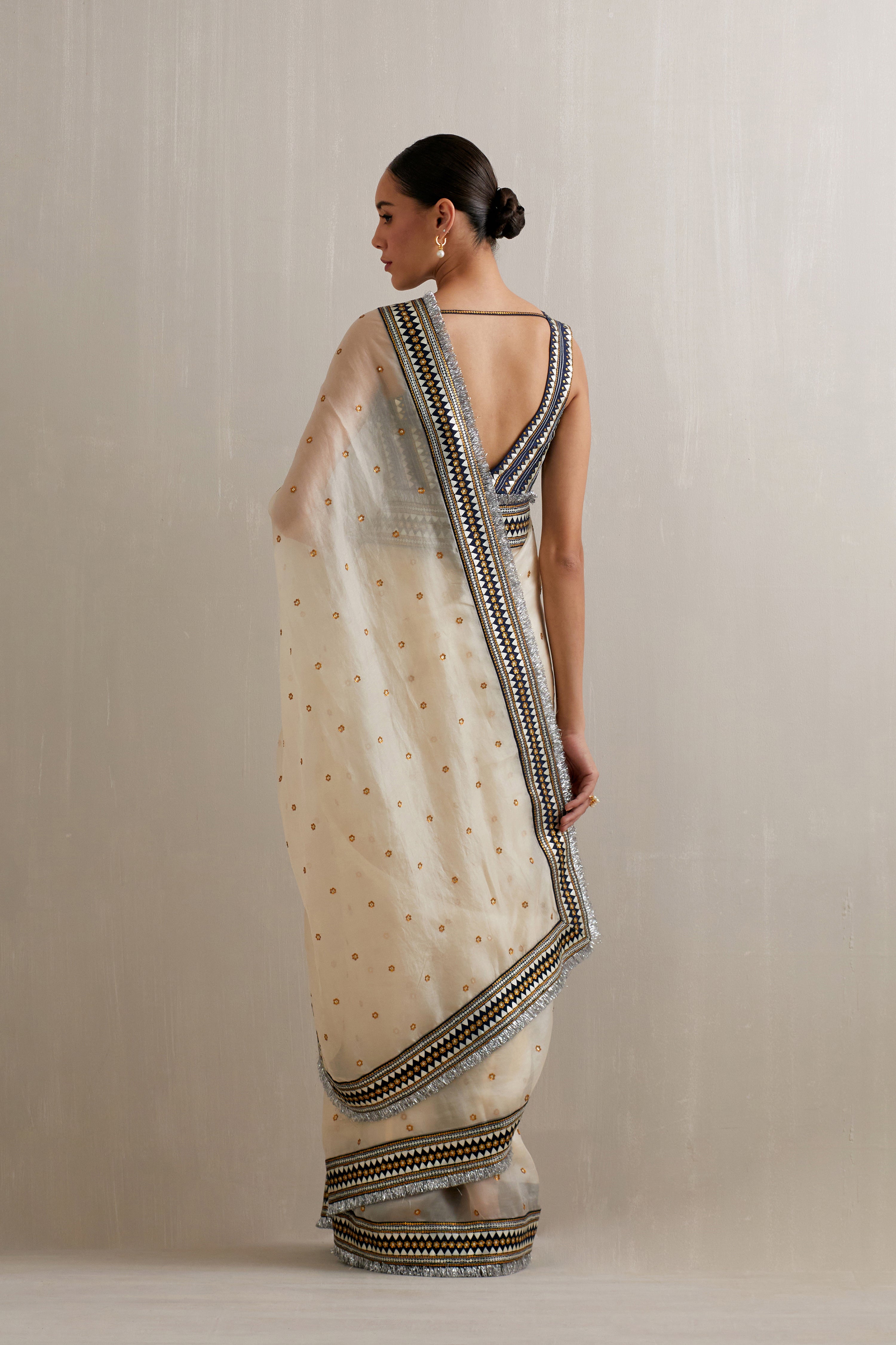 Mirrored Pyramids Border Saree Set