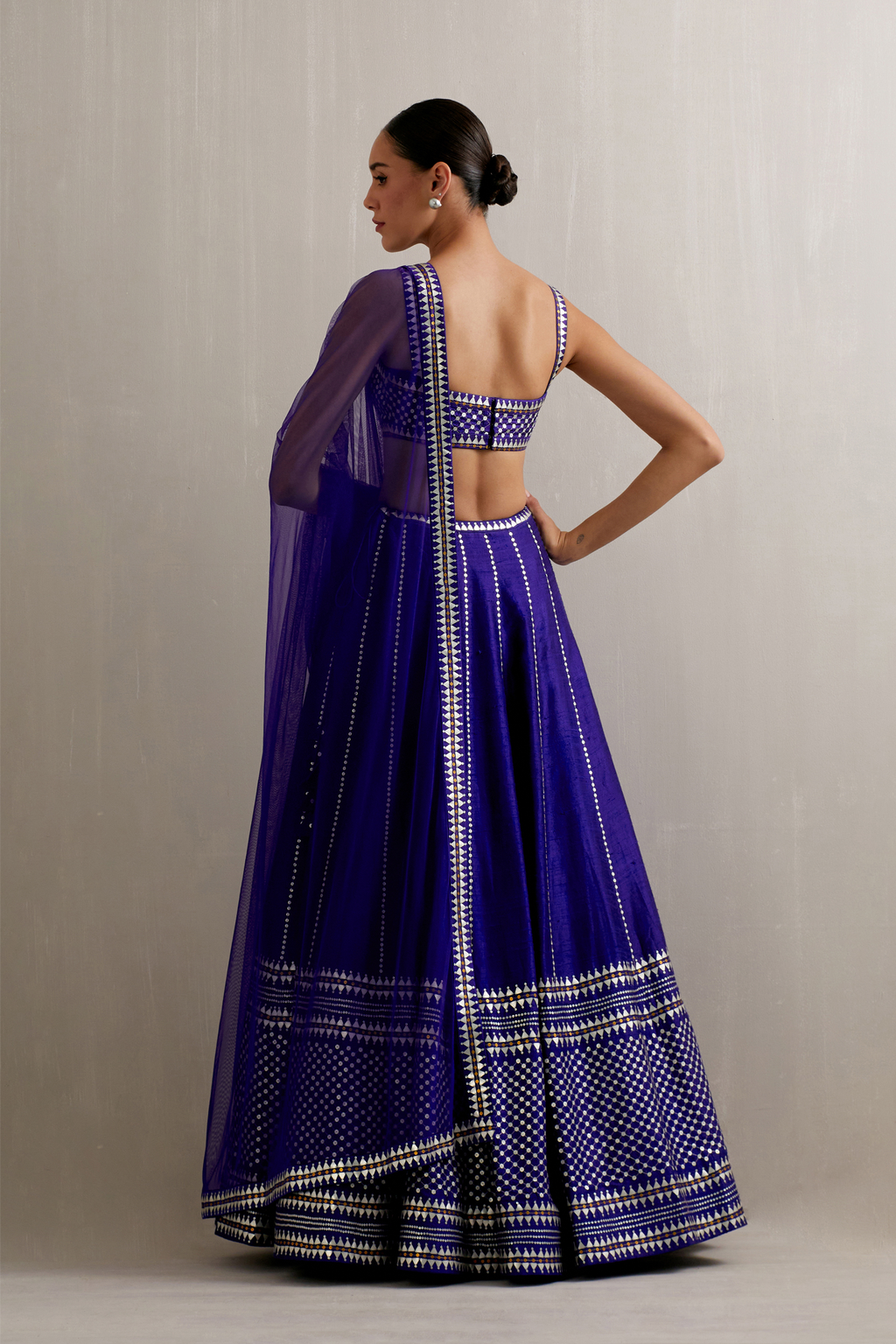 Jaal Border Lehenga Set