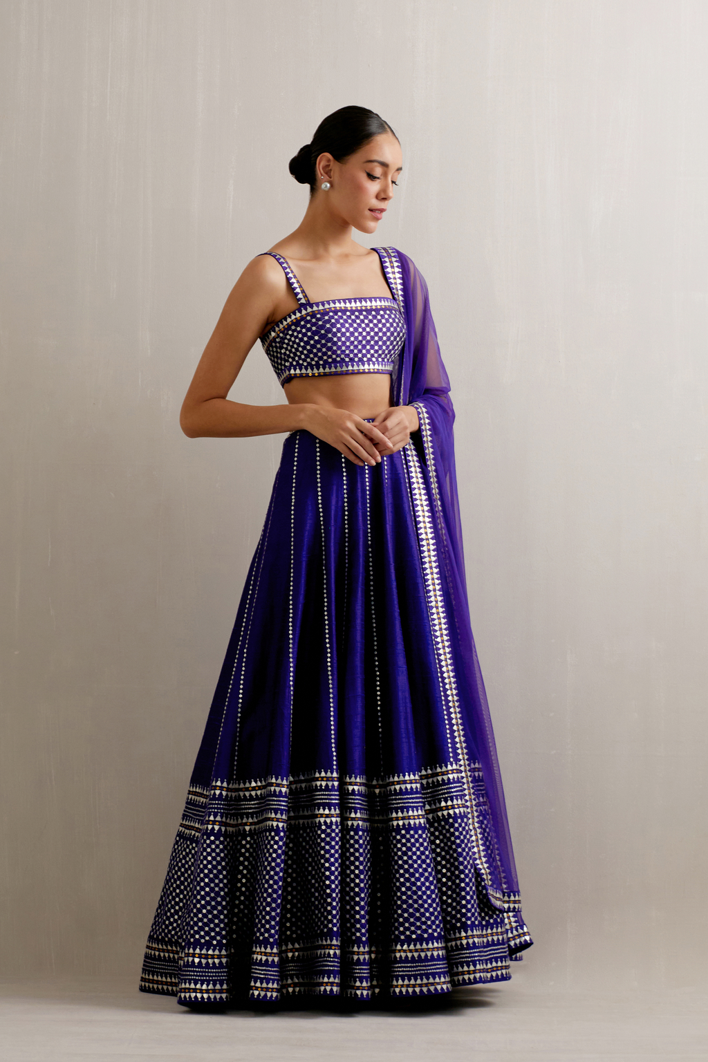 Jaal Border Lehenga Set