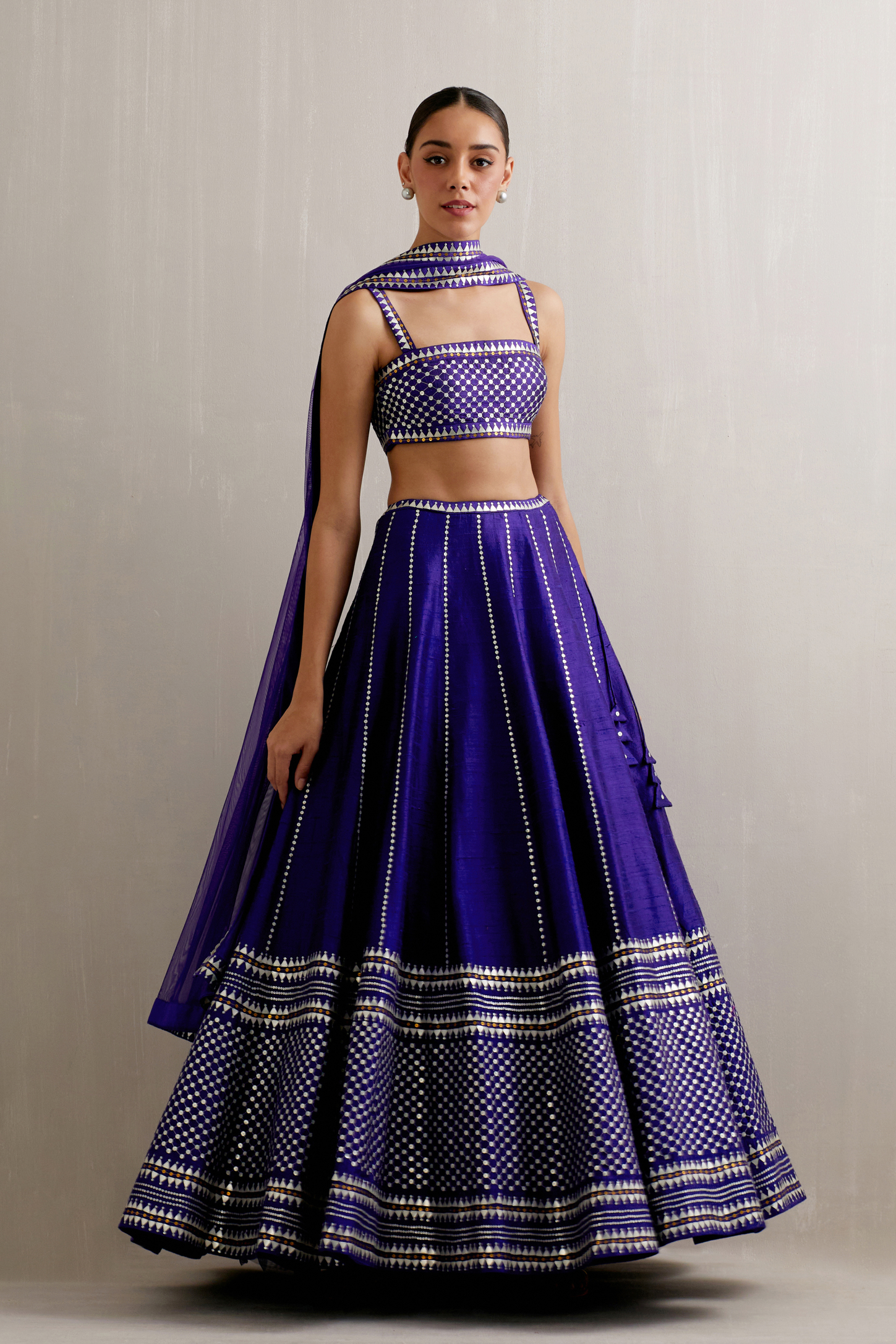 Jaal Border Lehenga Set