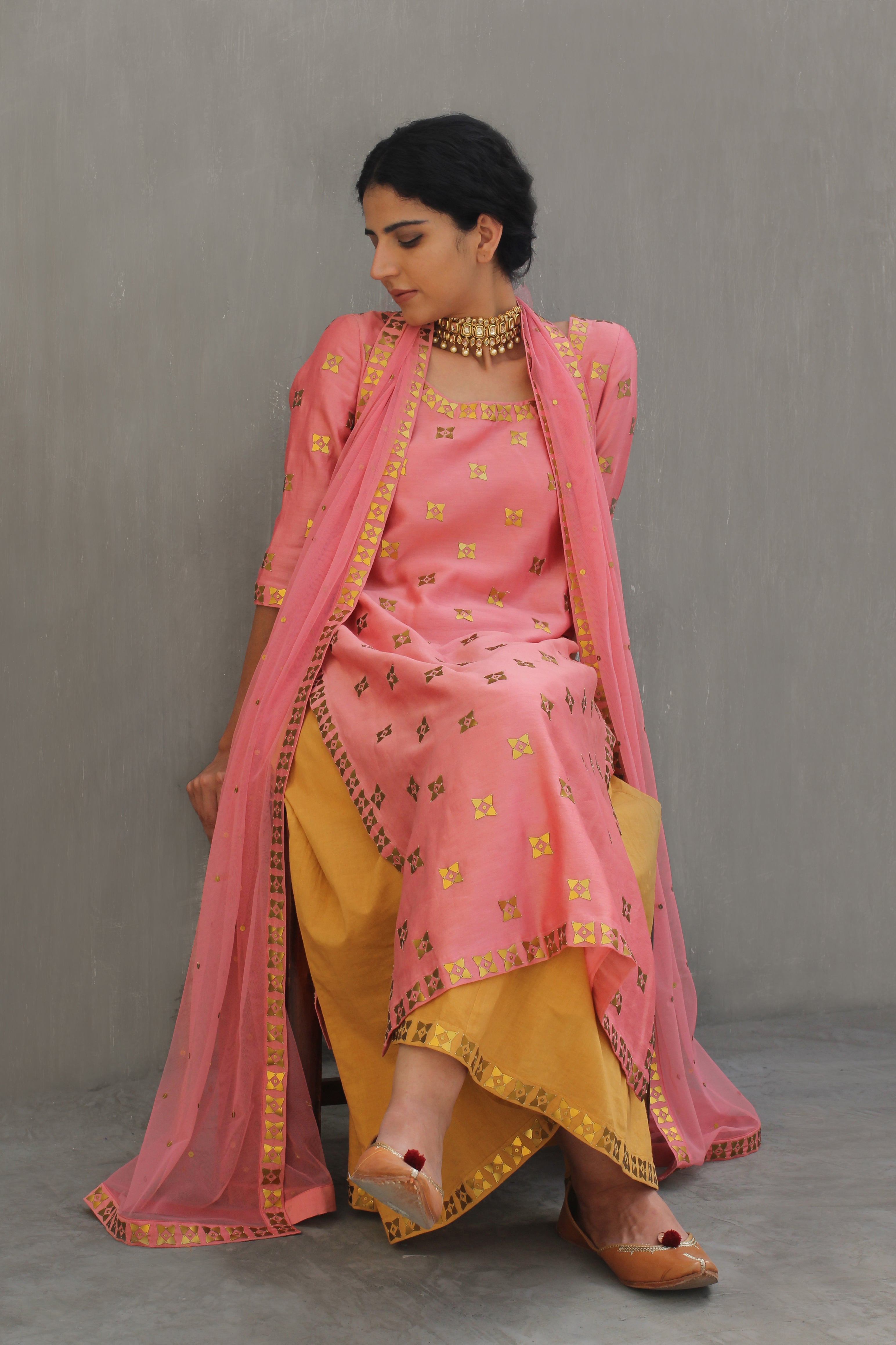 Four-Petal Floral Border Kurta Set
