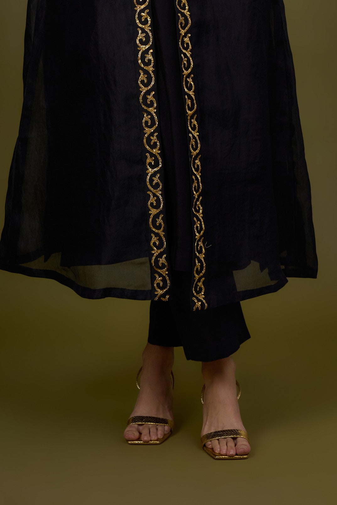 Baroque Border Jacket Set