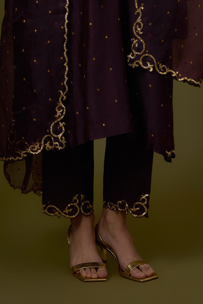 Baroque Yoke Kurta Set