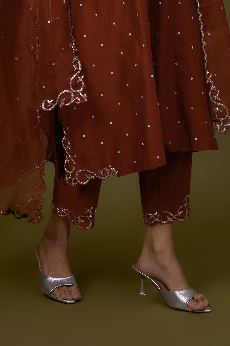 Baroque Yoke Kurta Set