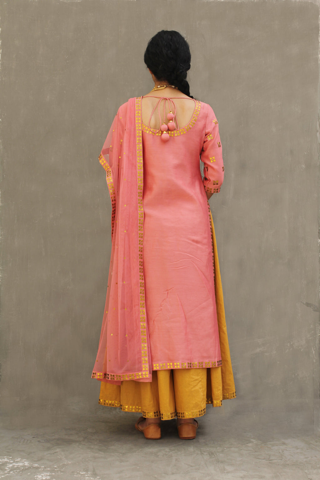 Four-Petal Floral Border Kurta Set