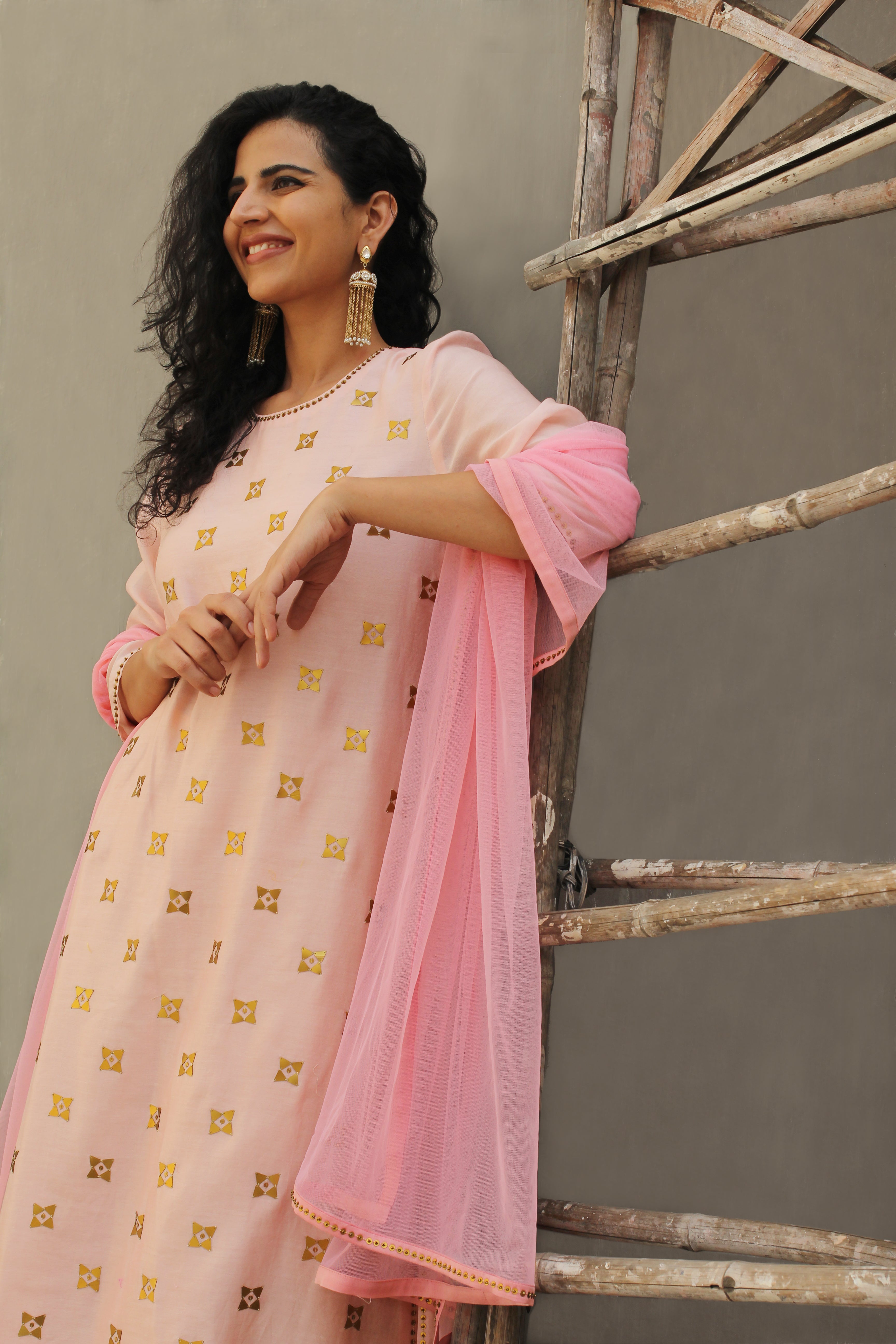 All Over Four-Petal Floral Motifs Kurta Set
