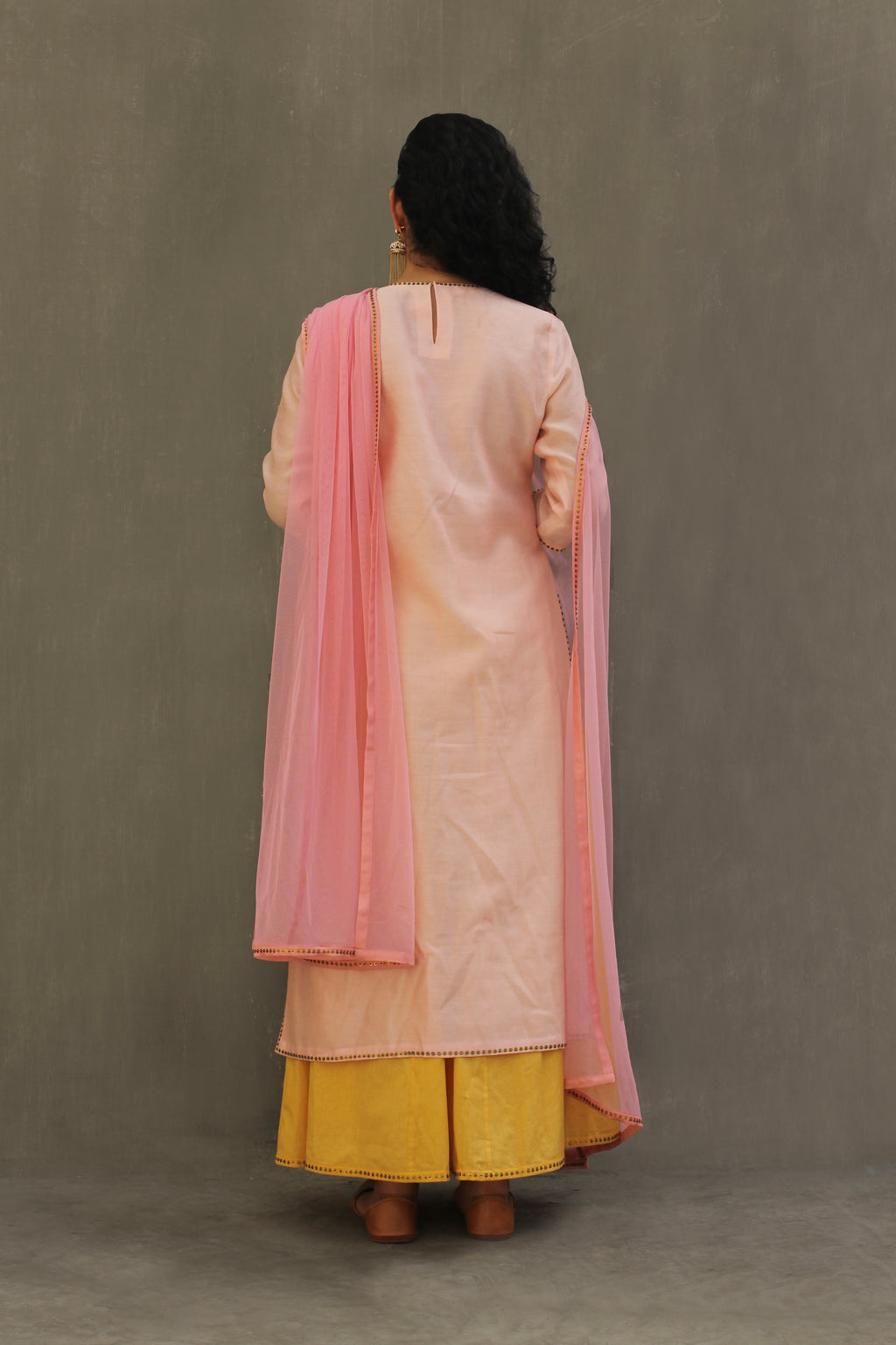 All Over Four-Petal Floral Motifs Kurta Set