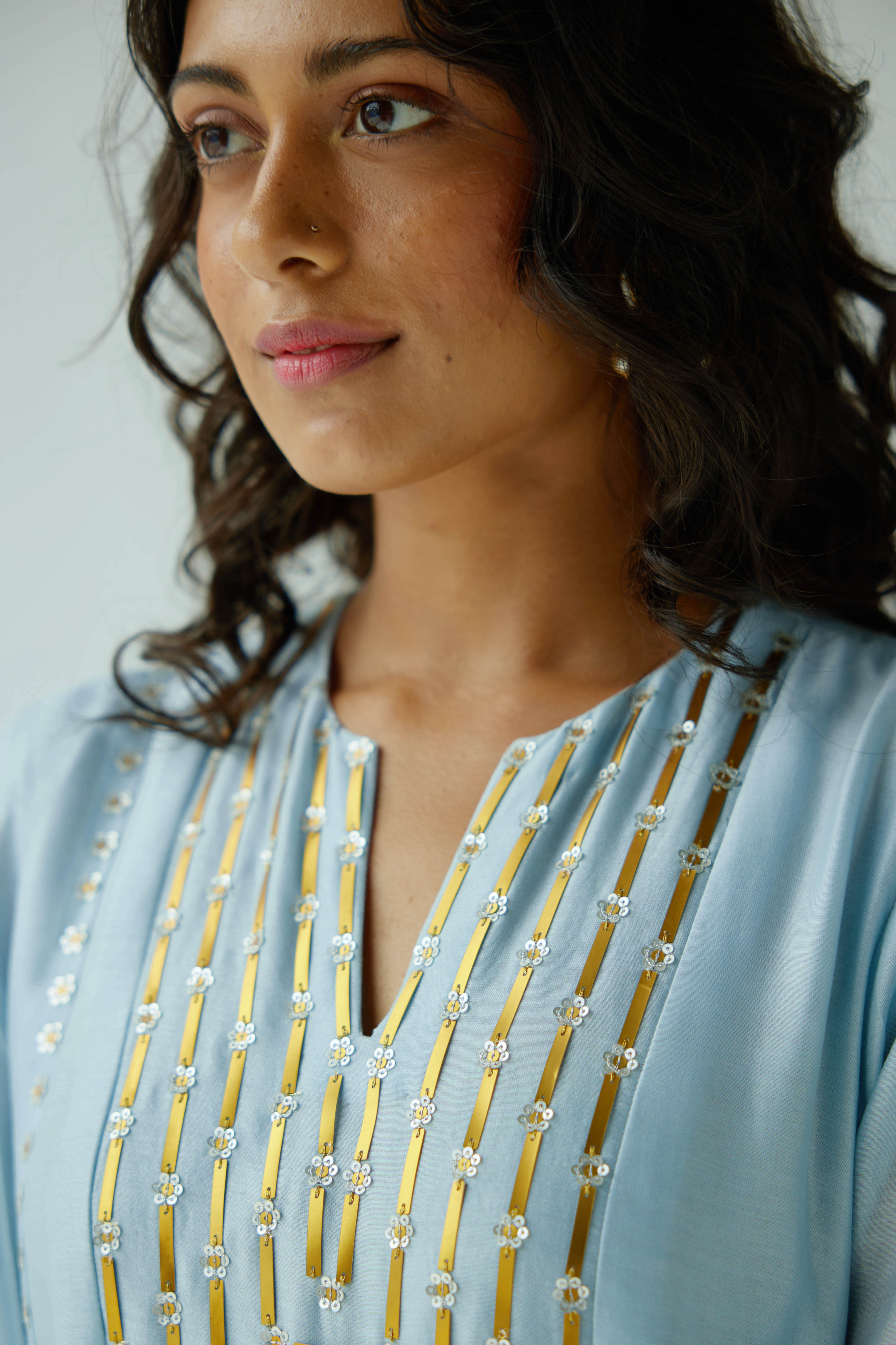 Concentric Lines Yoke Kurta Set