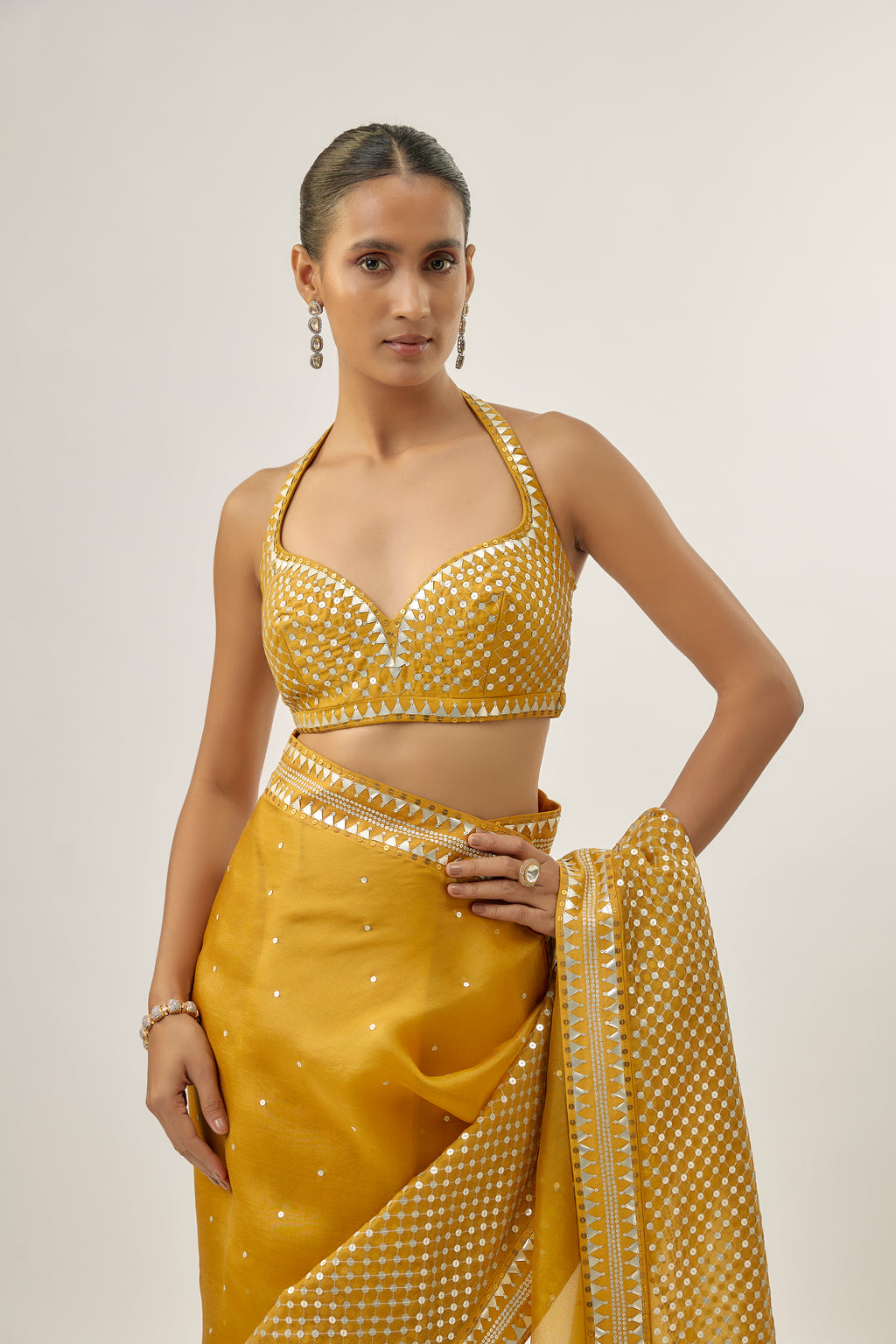 Jaal Border Saree Set