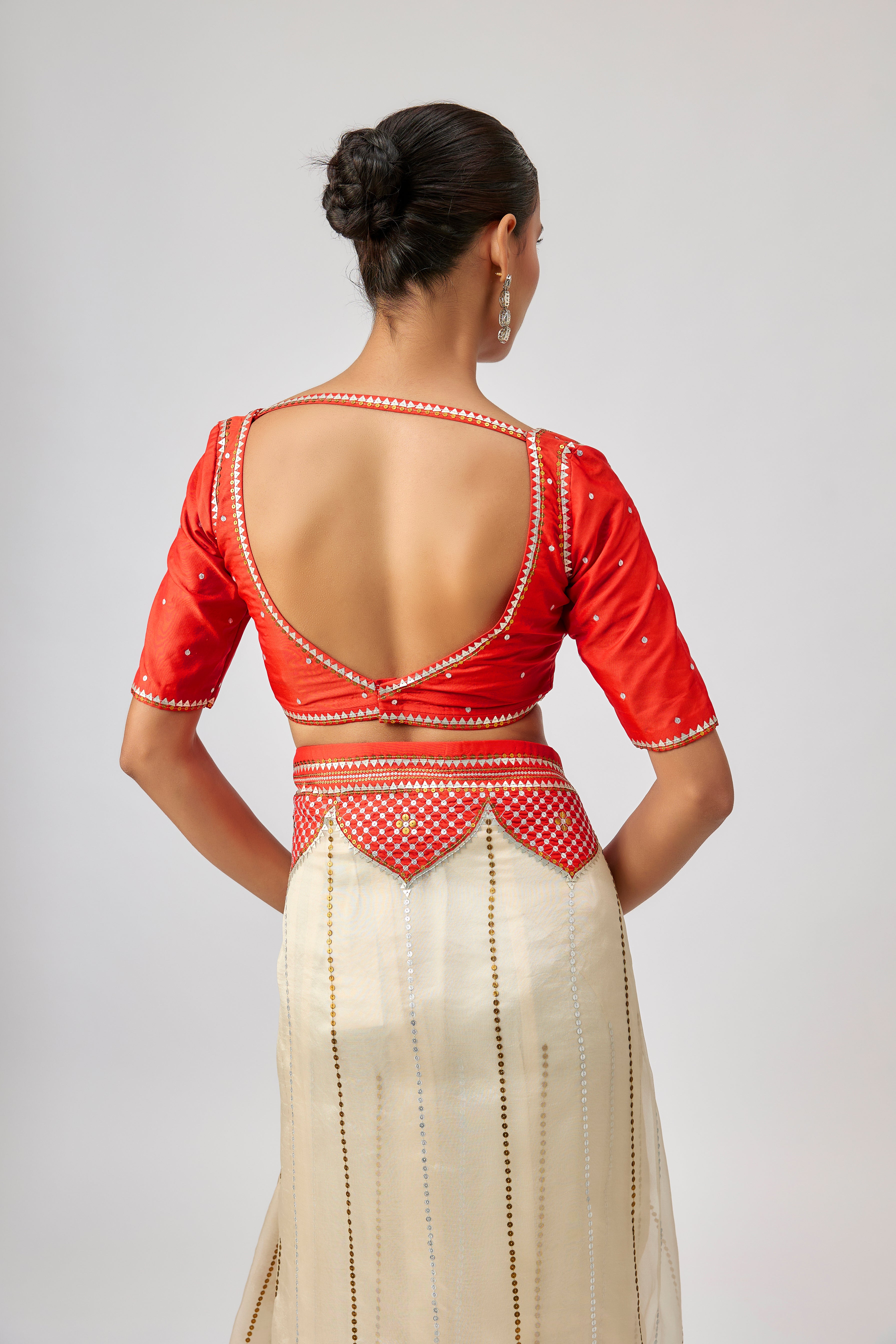 Dome And Jaal Saree Set