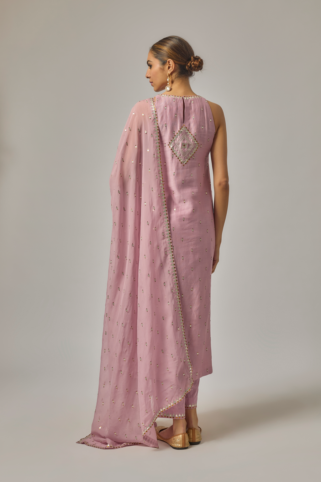 Fence Border Halter Kurta Set