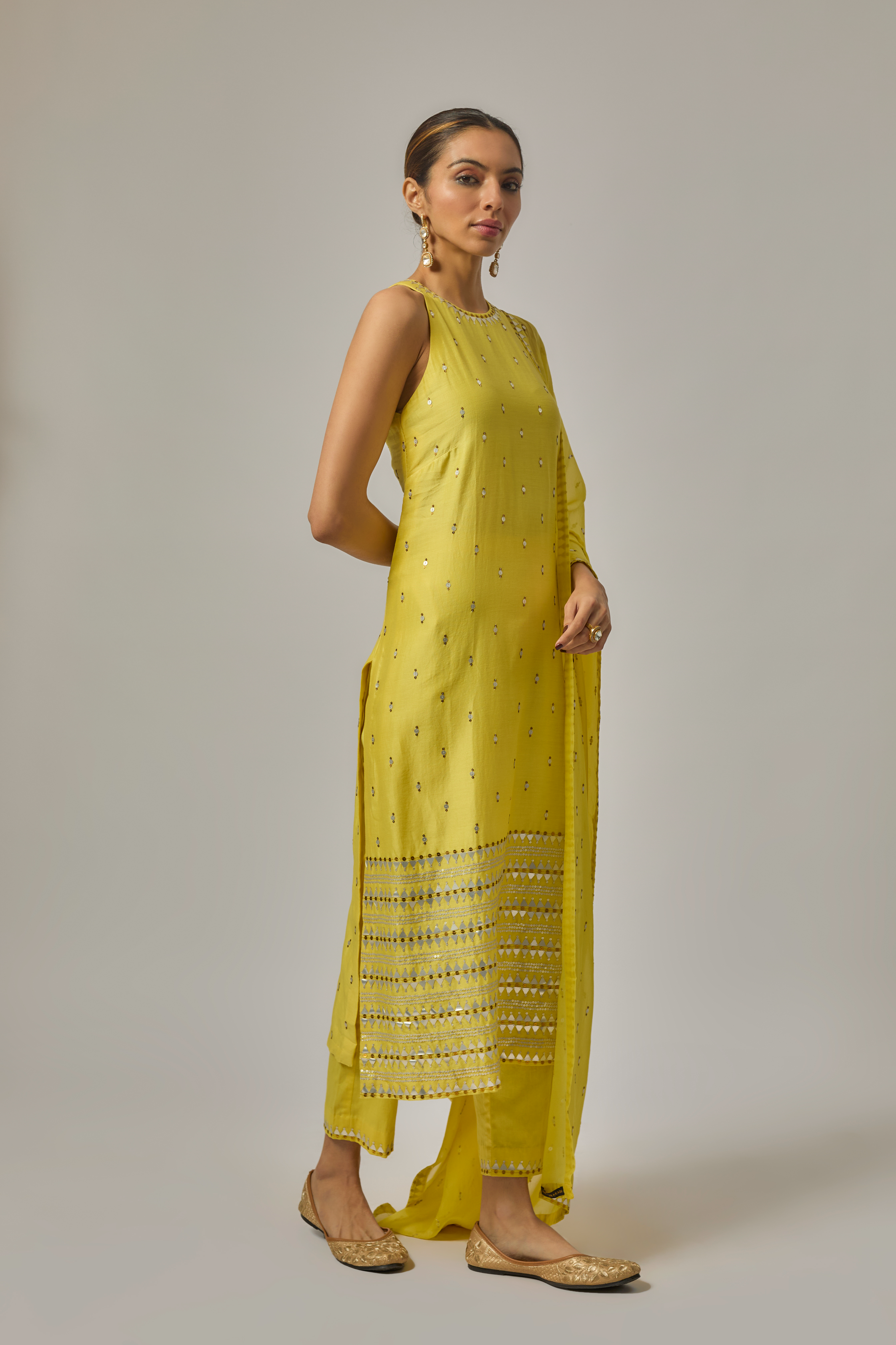 Fence Border Halter Kurta Set